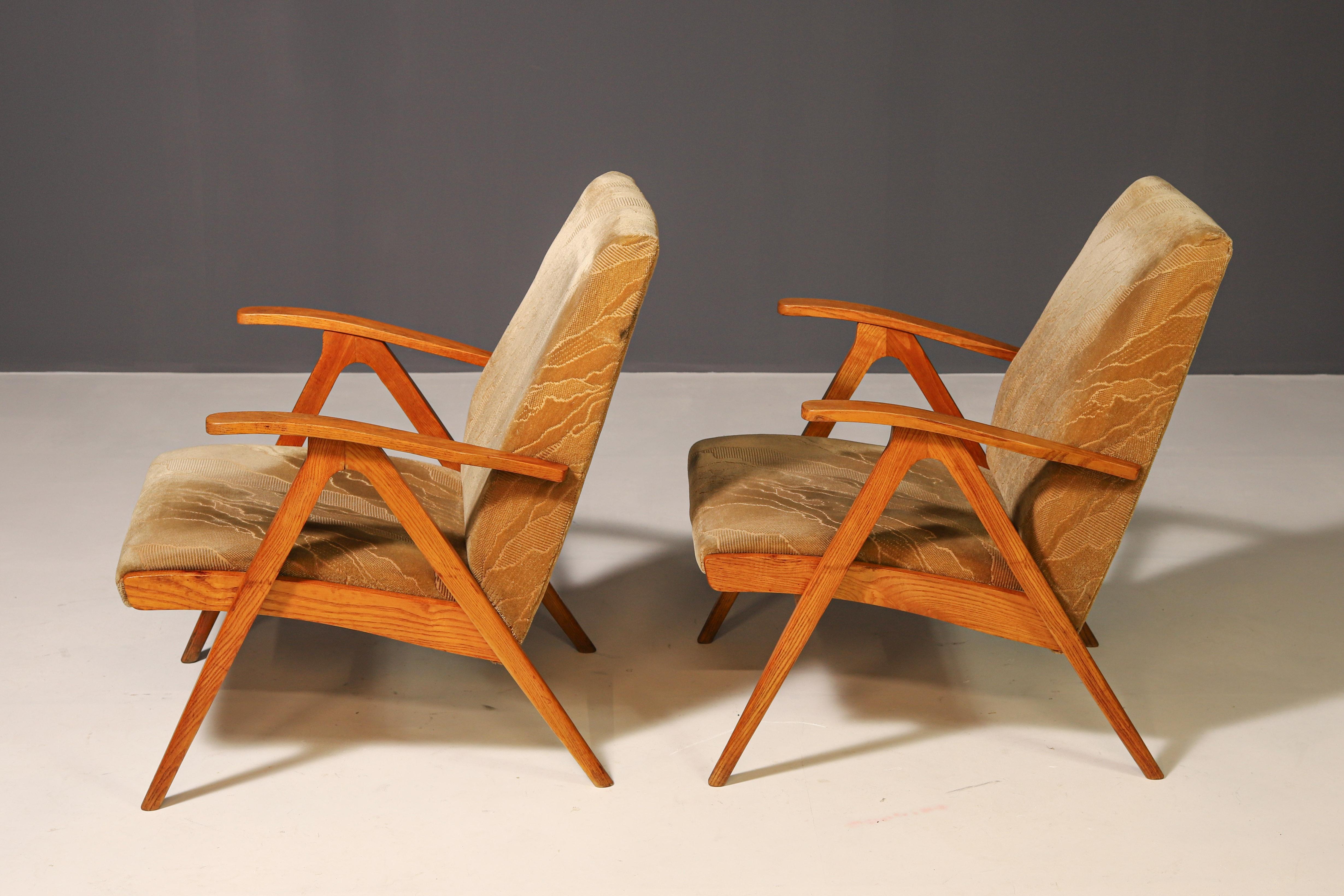 Pareja de sillones checoslovacos, años 60 Checo en venta