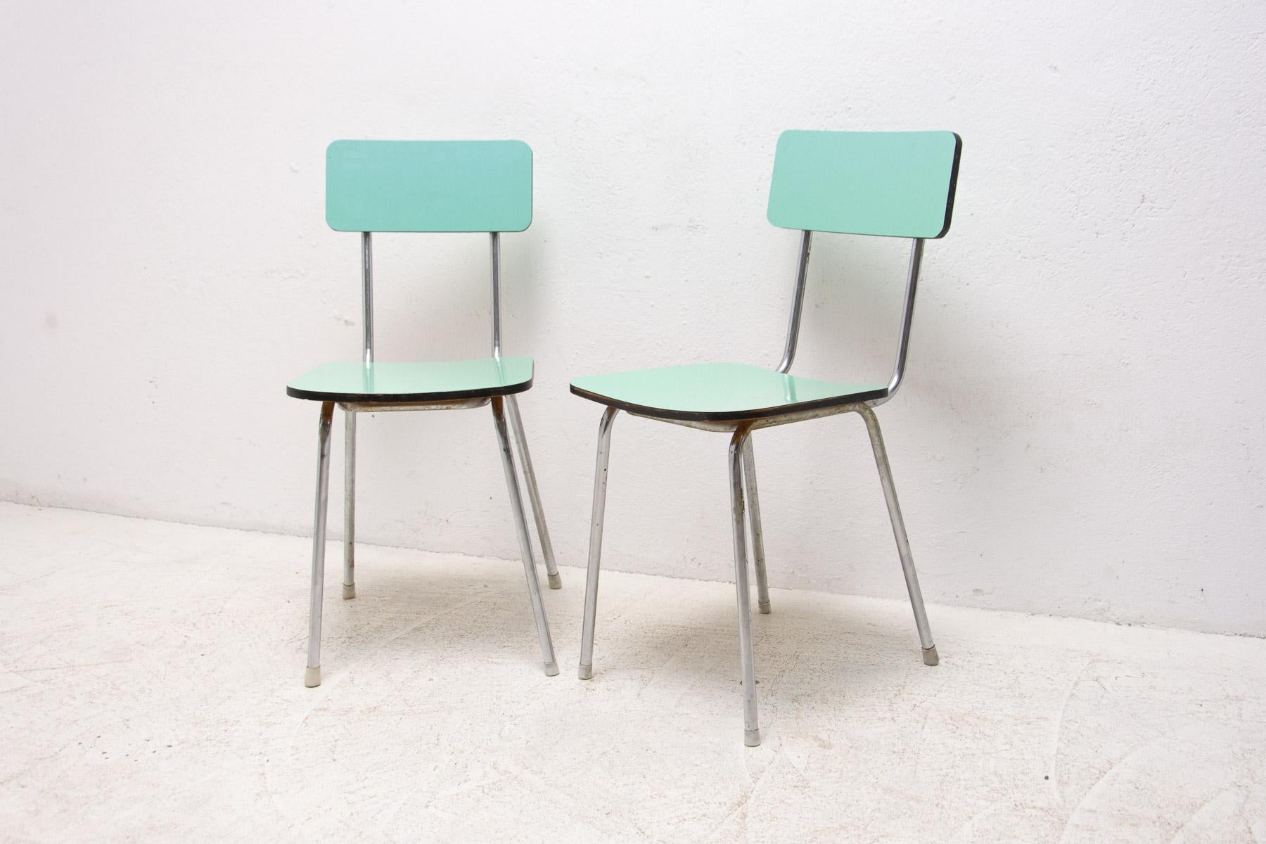 20th Century  Pair of Czechoslovak Colored Formica Cafe Chairs, 1960´s For Sale