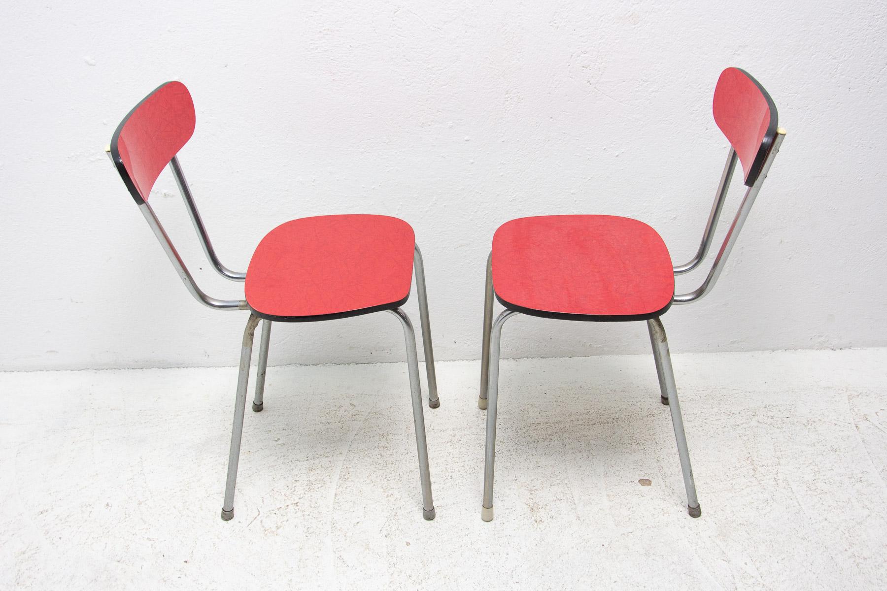 20th Century Pair of Czechoslovak Colored Formica Cafe Chairs, 1960's For Sale
