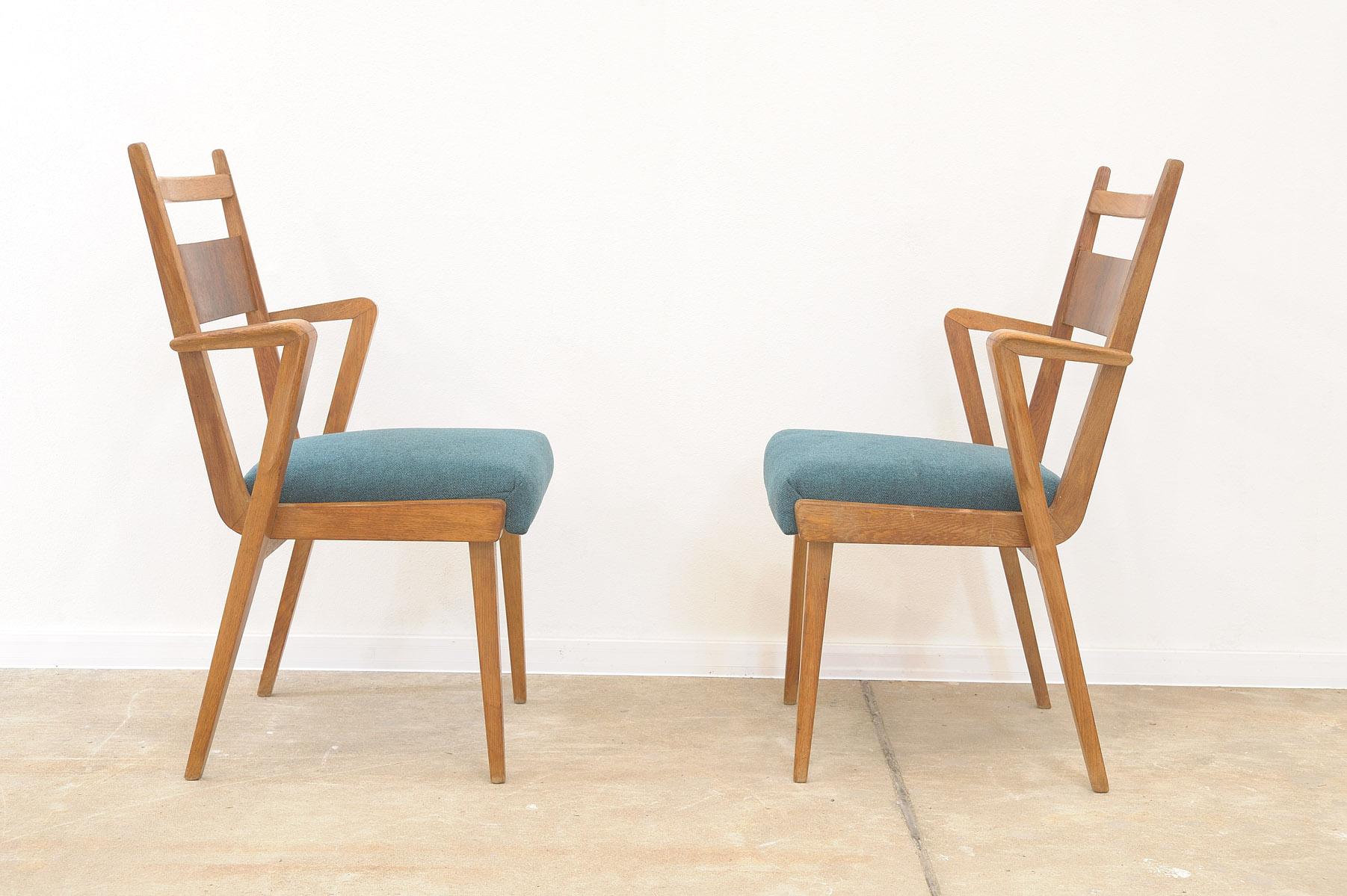 Mid-Century Modern  Pair of Czechoslovak Vintage bentwood chairs by Jitona, 1970´s For Sale