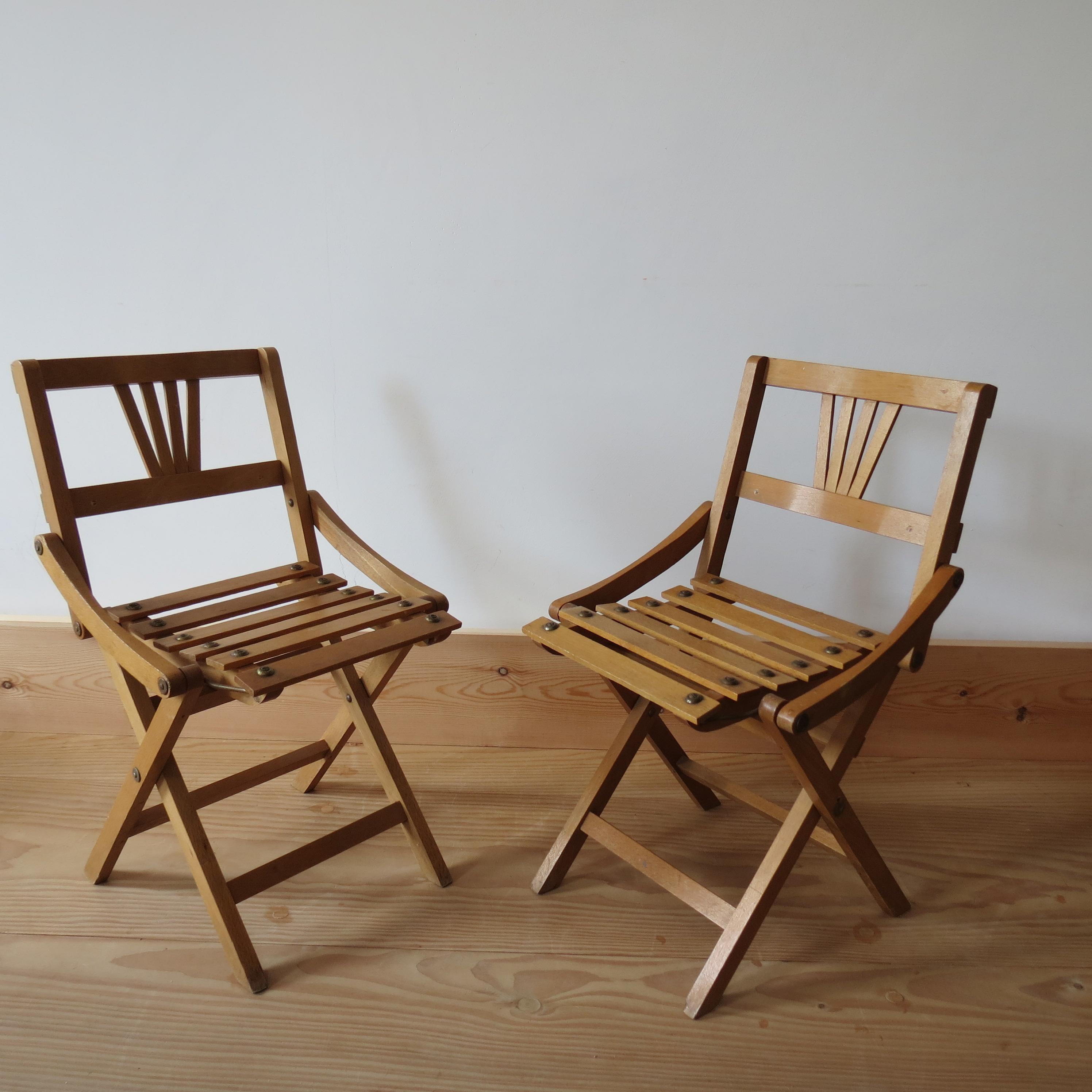 Beech Pair of Czechoslovakia Vintage Folding Child Chairs 1940s Sfinx Filakova