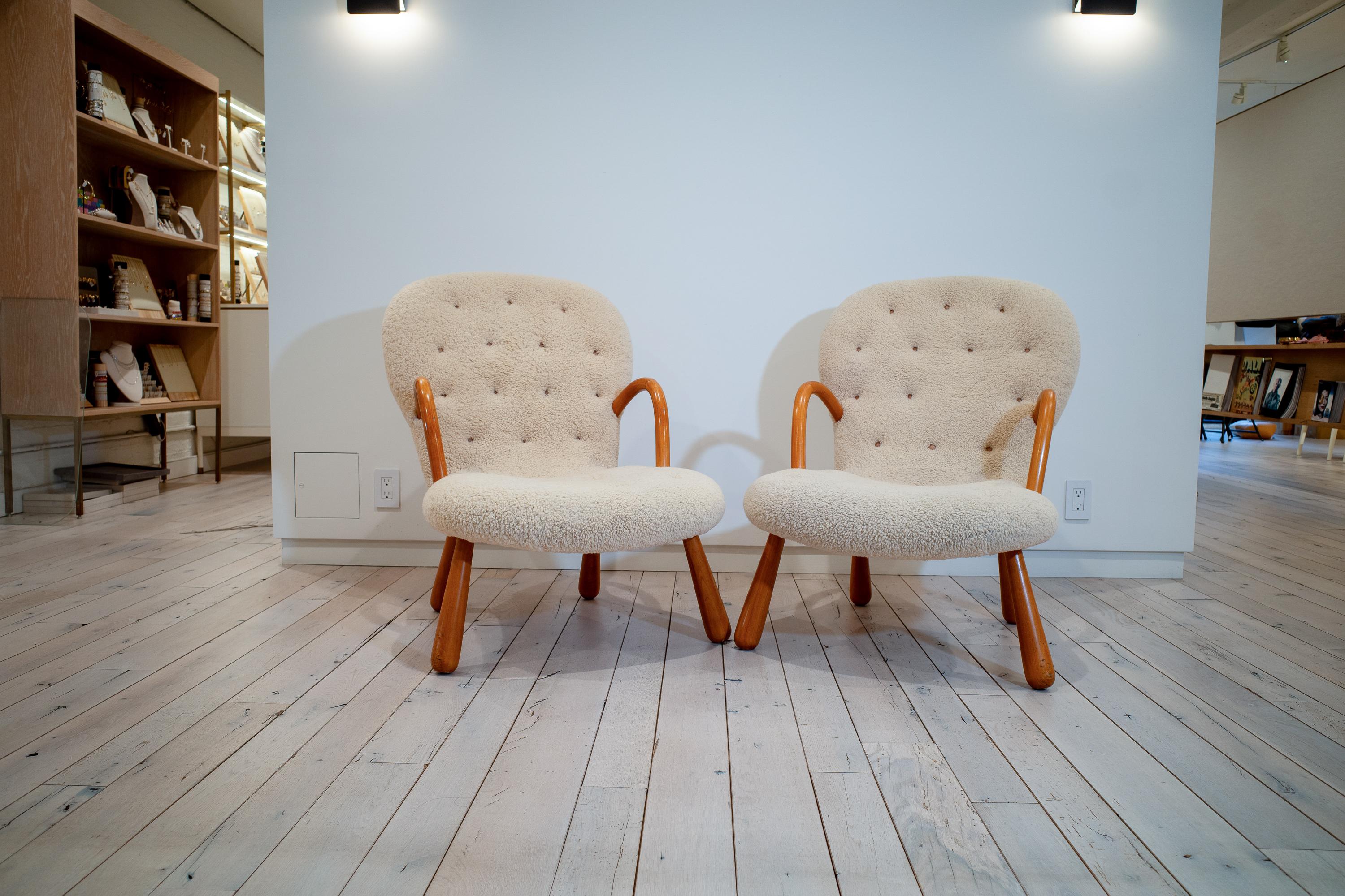 Pair of Dagmar Clam Chairs by Arnold Madsen For Sale 6