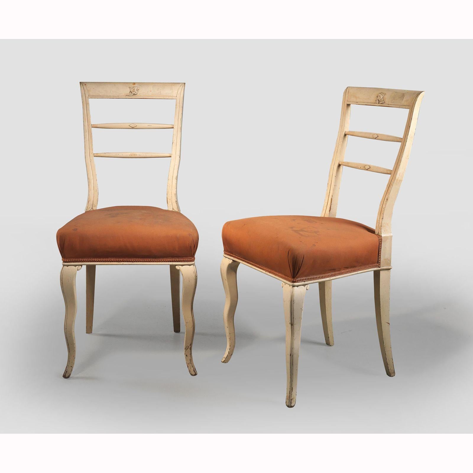 Austriaco Coppia di sedie Art Deco attribuite a Dagobert Peche e Wiener Werkstaette, 1920 in vendita