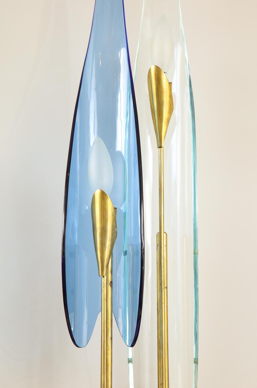 Hand-Crafted Pair of Dahlia Sconces by Max Ingrand for Fontana Arte For Sale