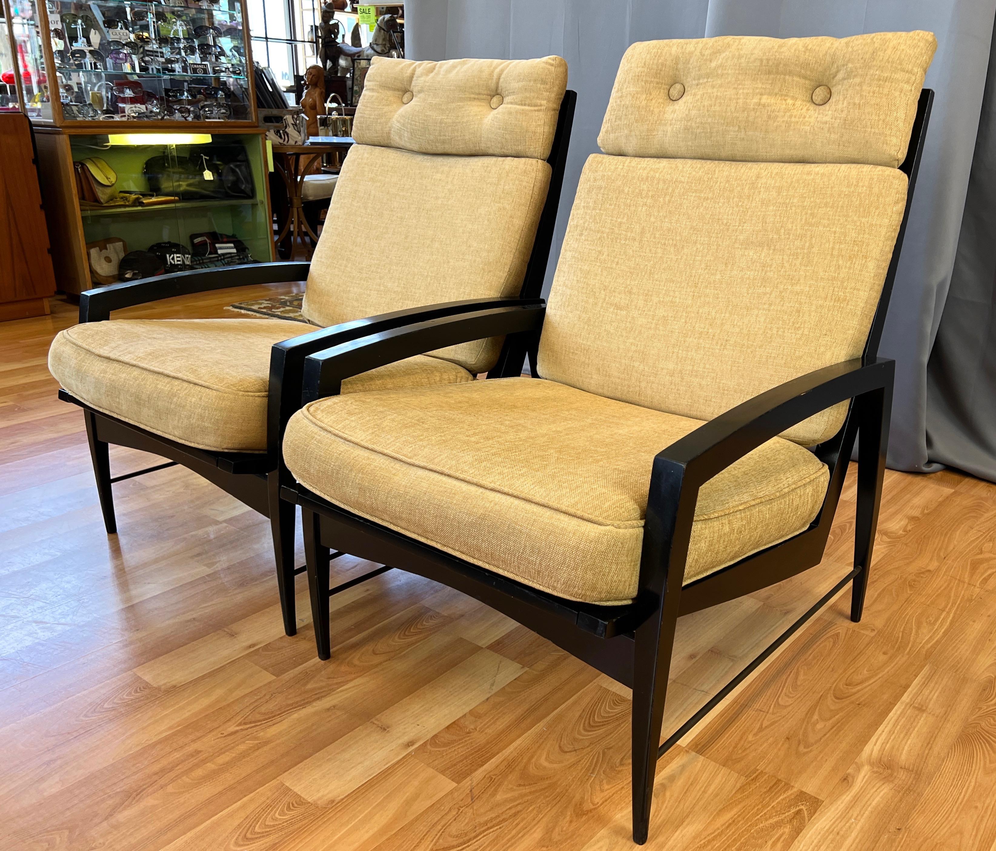 Pair of Dan Johnson for Selig Black Lacquered High-Back Lounge Chairs, 1950s For Sale 6