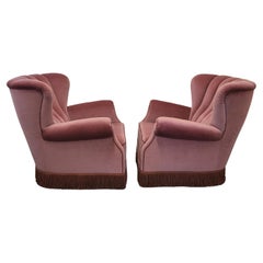 Pair of Danish 1940s Large Club Chairs Model 1518 by Fritz Hansen in Pink Mohair