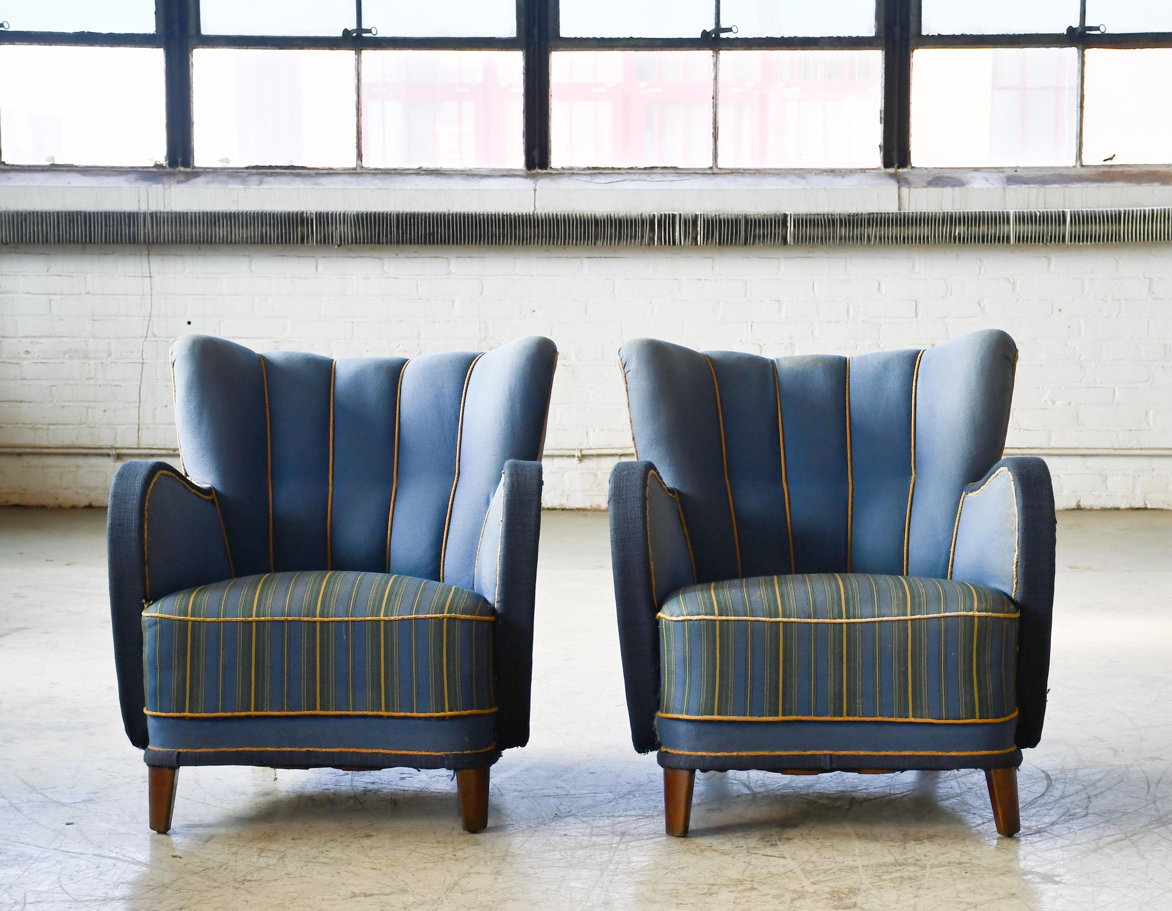Mid-Century Modern Pair of Danish 1940s Large Low Back Club Chairs Style of Fritz Hansen