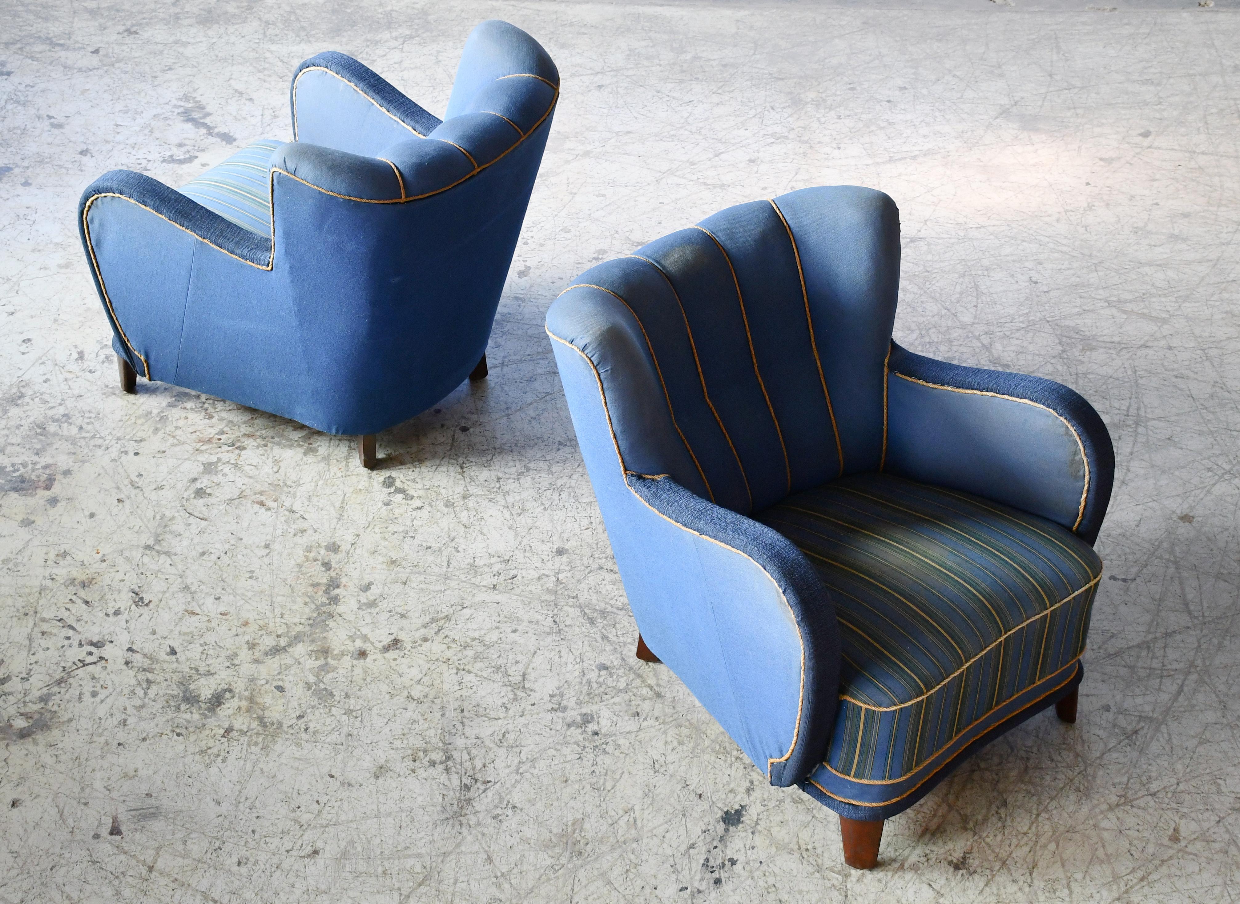 Pair of Danish 1940s Large Low Back Club Chairs Style of Fritz Hansen In Good Condition In Bridgeport, CT