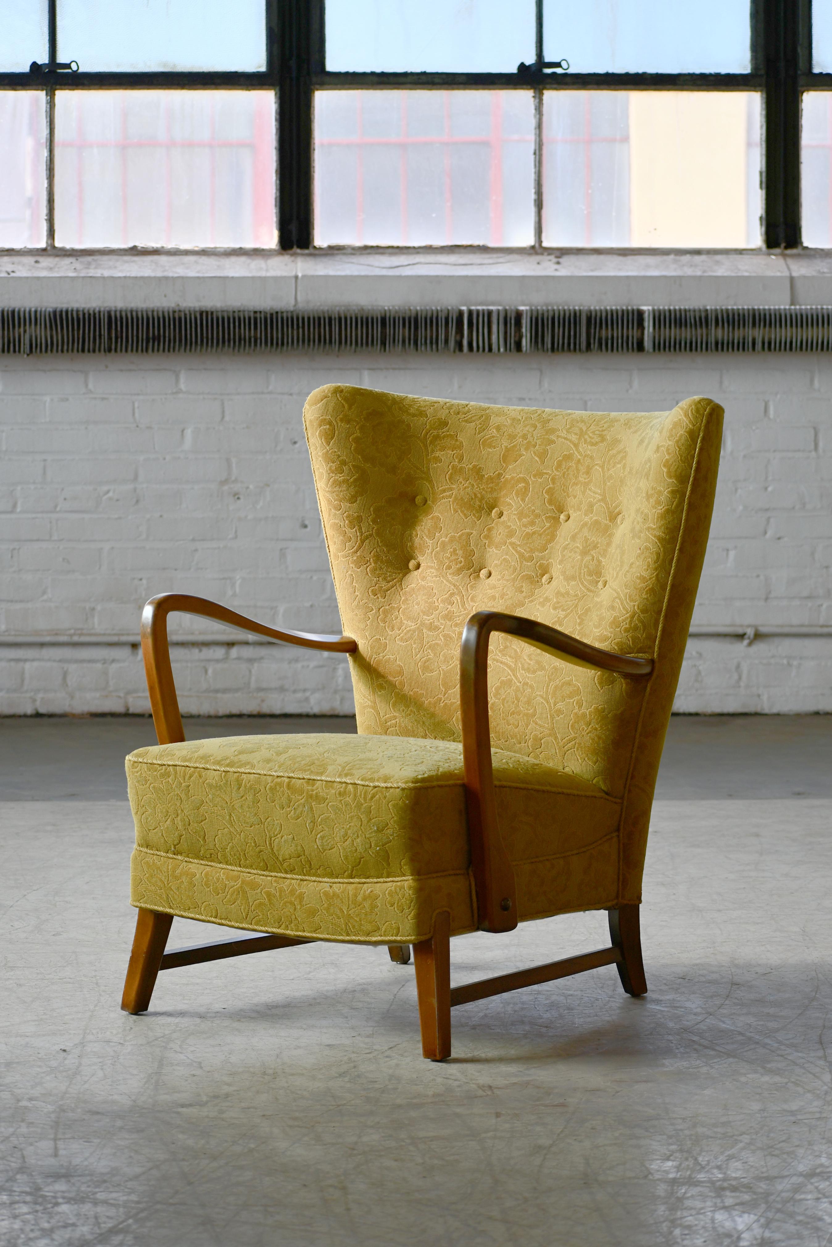 Mid-20th Century Pair of Danish 1940s Midcentury Fritz Hansen Style High Back Lounge Chairs