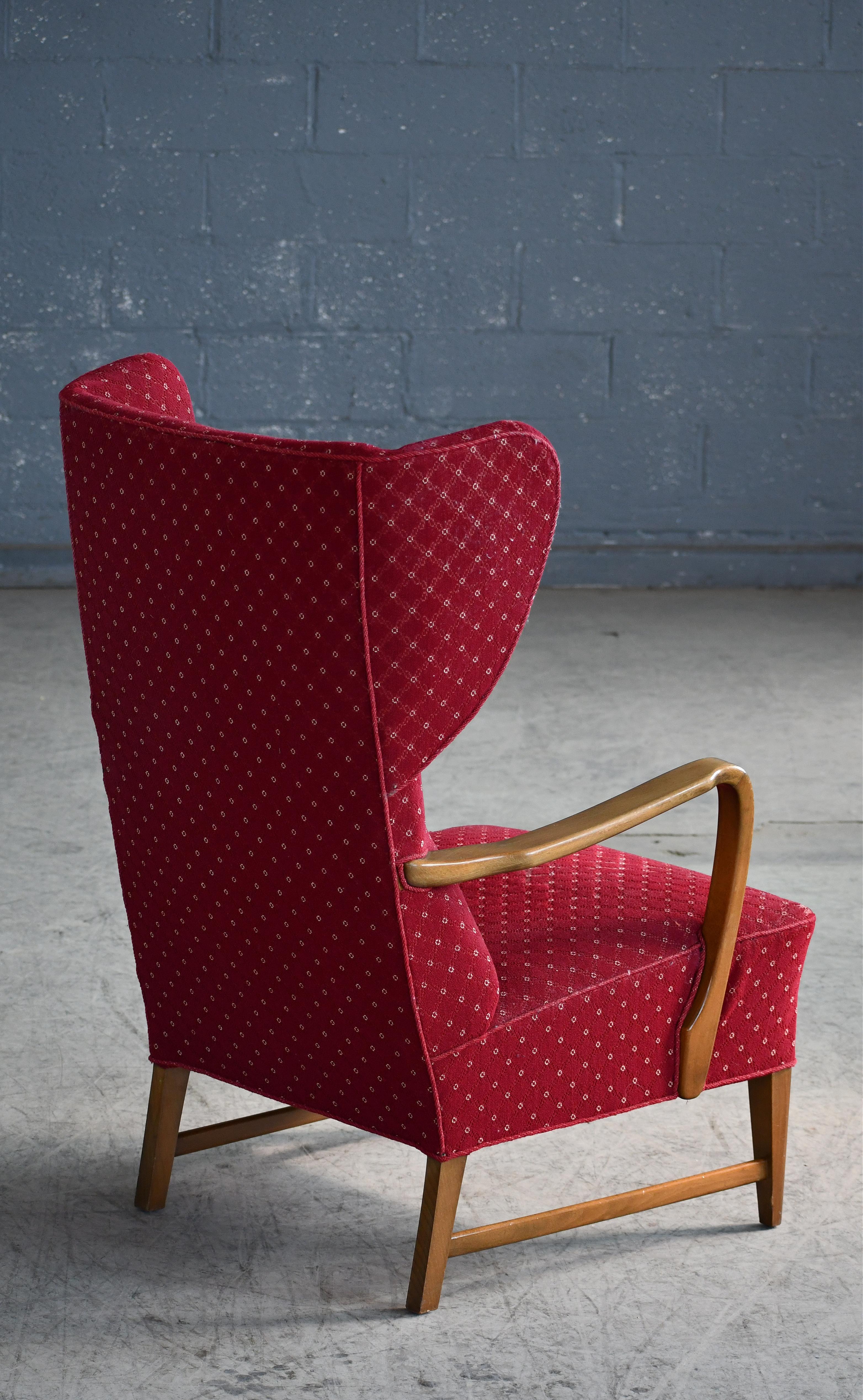 Paire de fauteuils de salon danois des années 1940 avec accoudoirs ouverts en vente 2