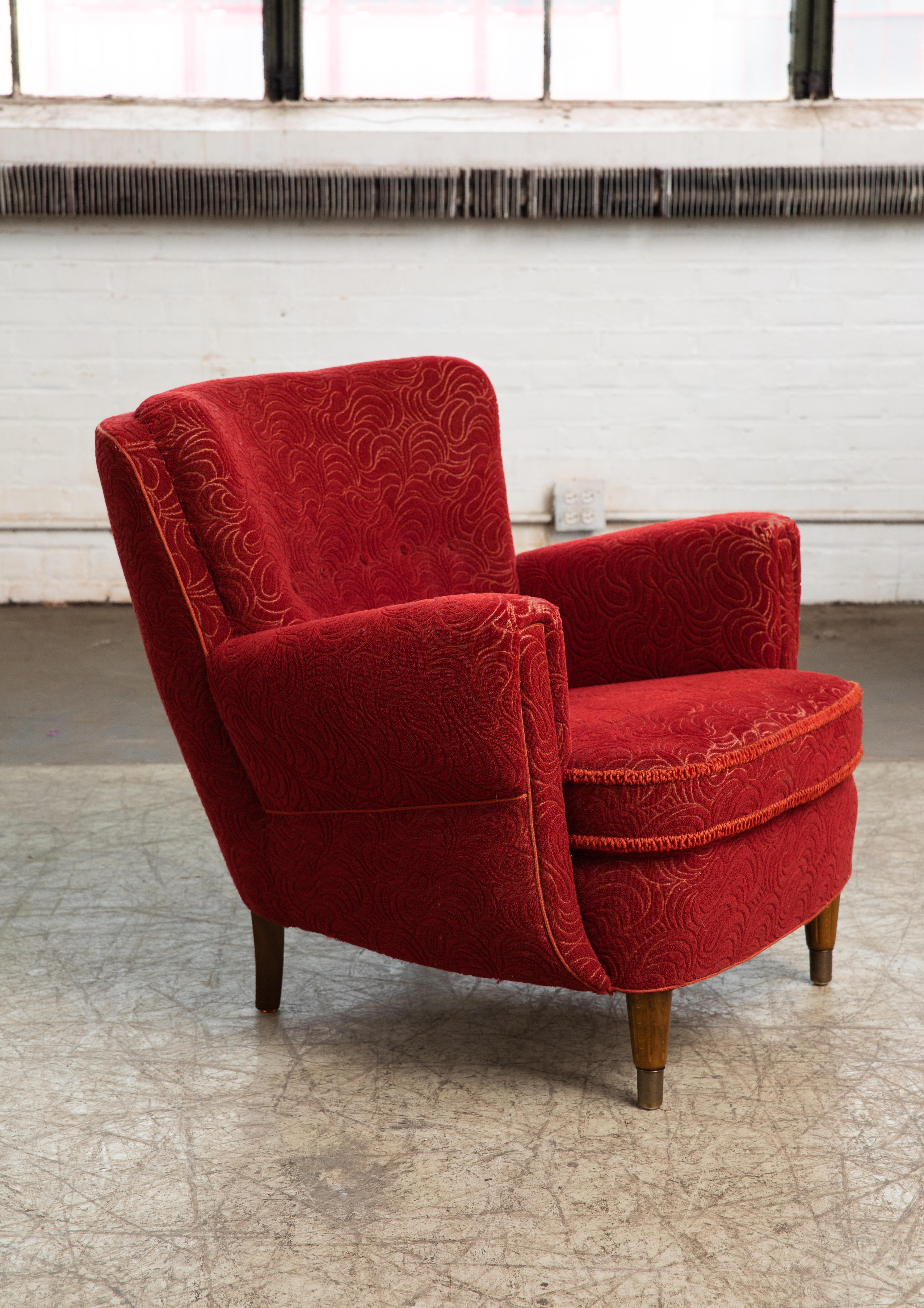 Pair of Danish 1950s Lounge Chairs in Red Mohair Attributed to Fritz Hansen 6