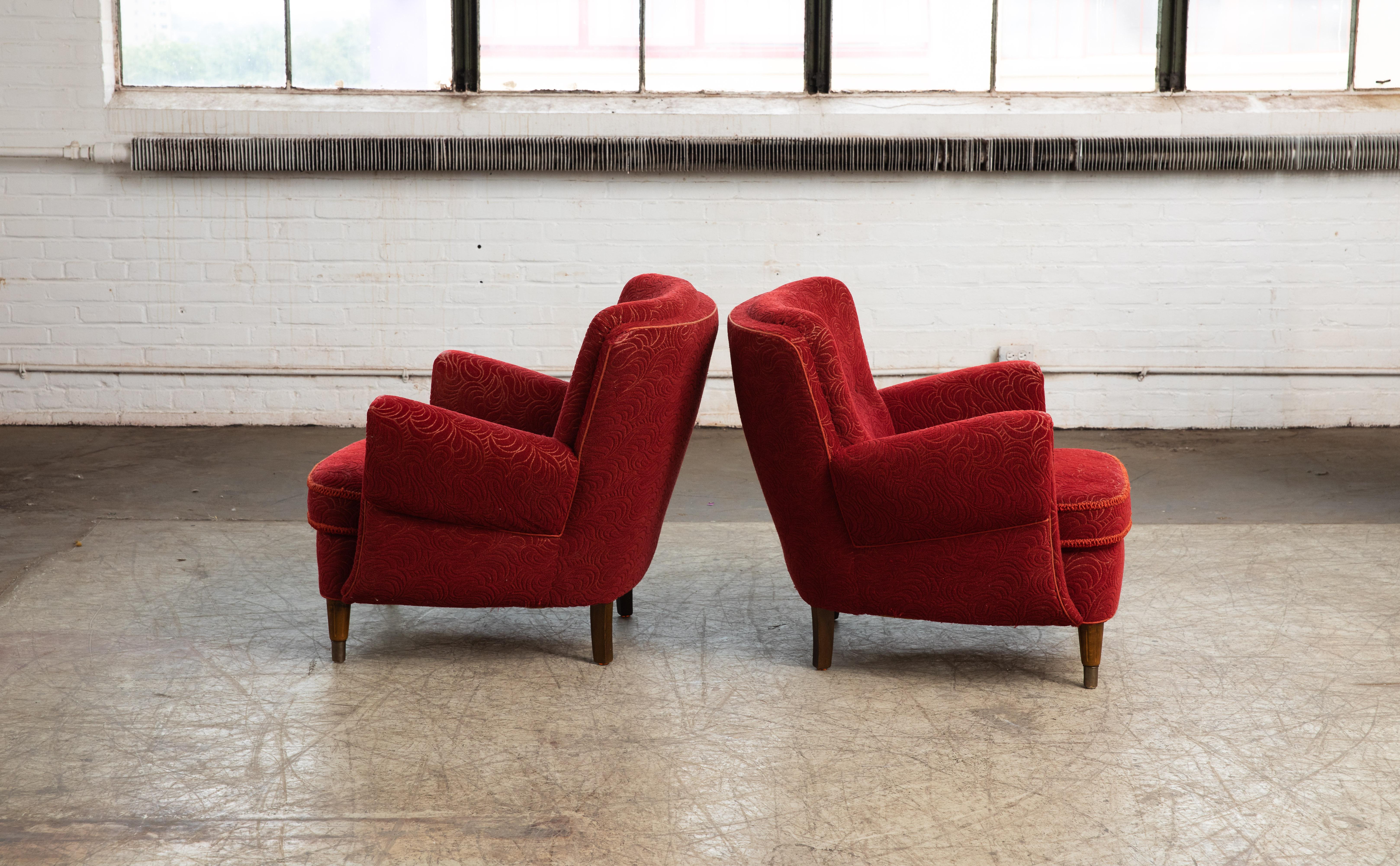 Pair of Danish 1950s Lounge Chairs in Red Mohair Attributed to Fritz Hansen 1
