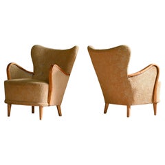 Lounge Chairs