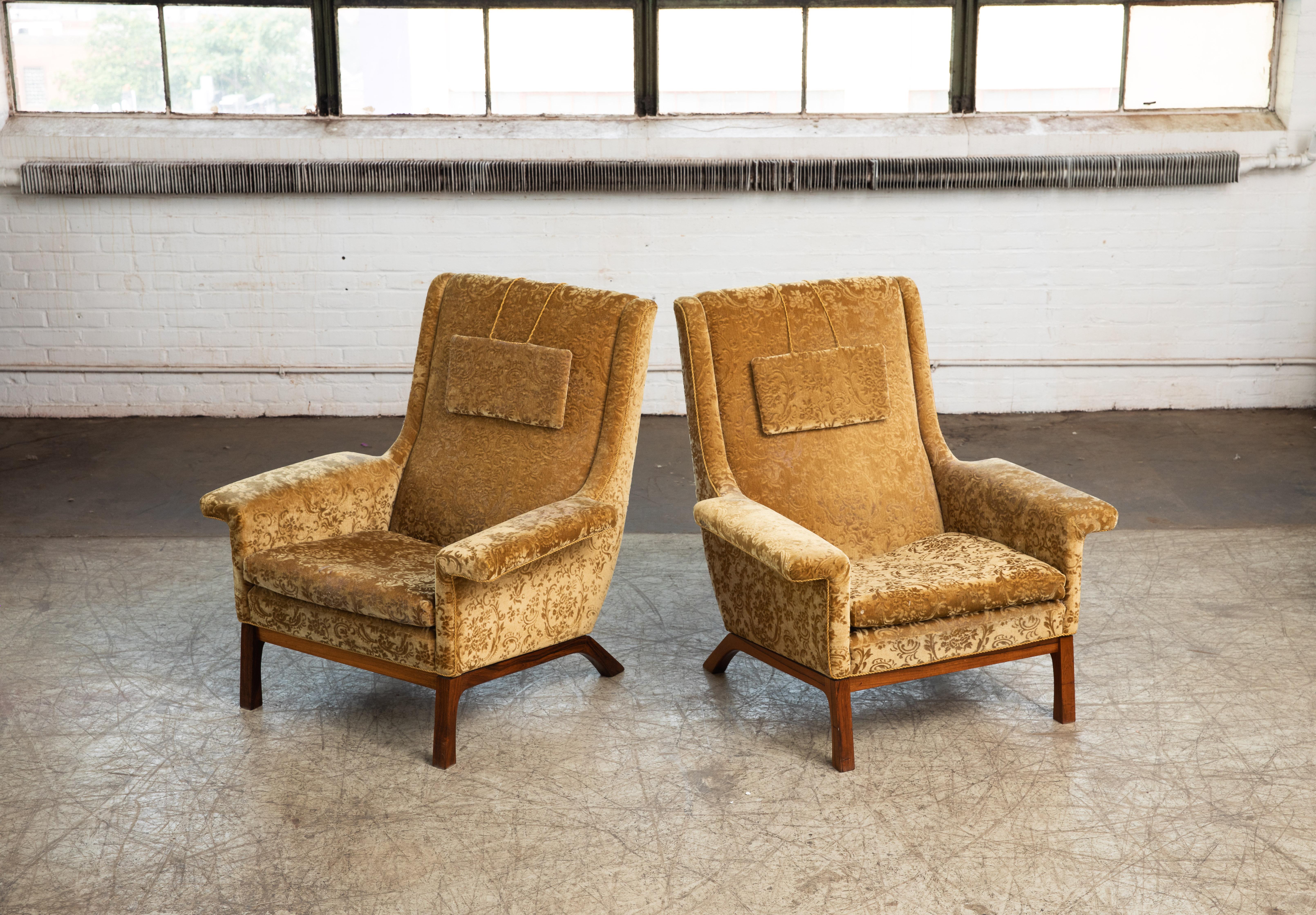 Mid-Century Modern Pair of Danish 1960's DUX Style Lounge Chairs in Velvet and Rosewood