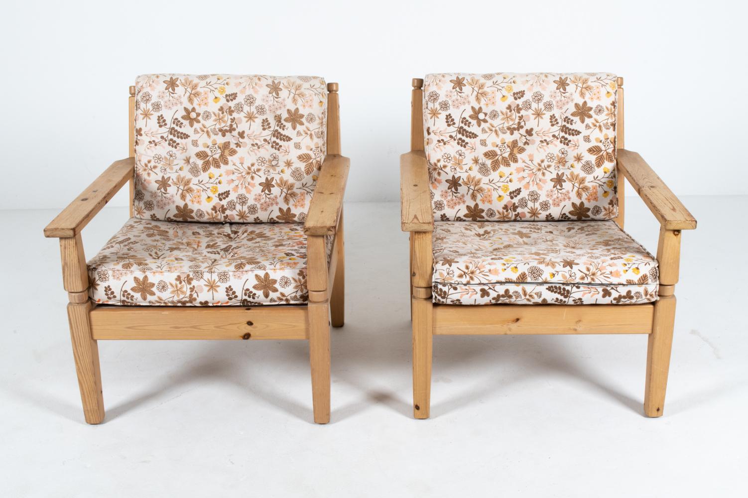 Scandinave moderne Paire de chaises longues danoises en pin des années 1970 en vente