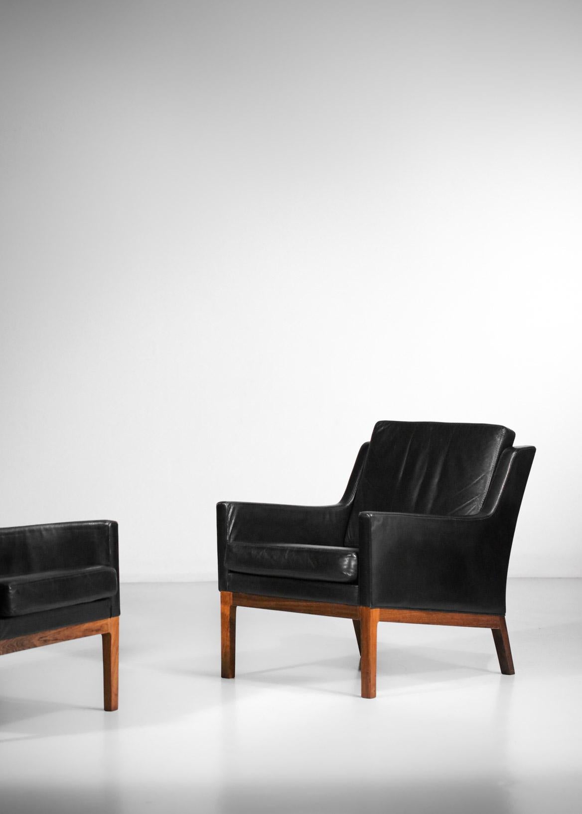 Pair of Danish Armchair from the 70's in Black Leather Kai Lyngfeldt Larsen G123 1