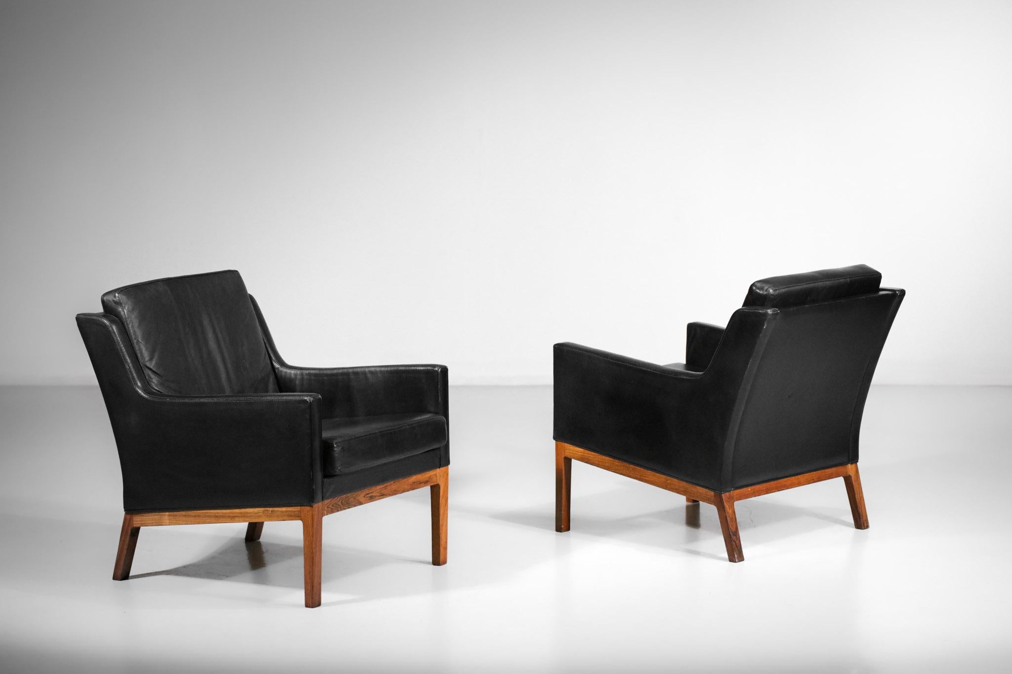 Pair of Danish Armchair from the 70's in Black Leather Kai Lyngfeldt Larsen G123 2