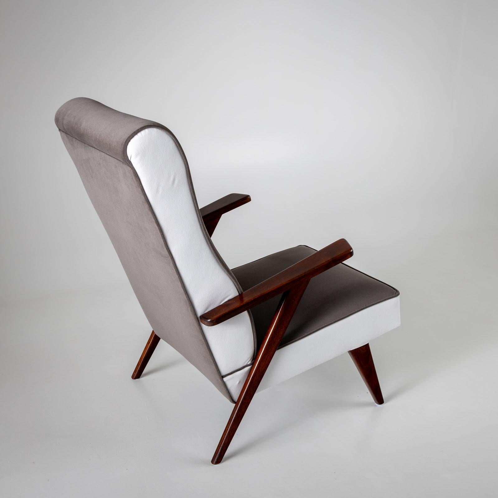 Milieu du XXe siècle Paire de fauteuils danois, années 1960 en vente