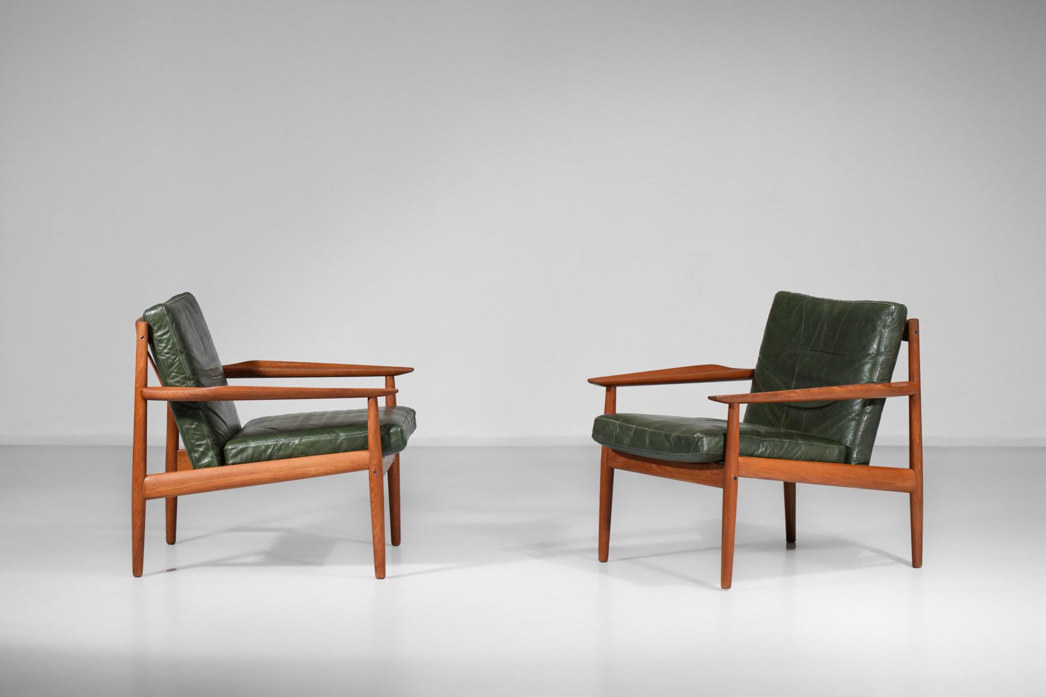 Pair of Danish Armchairs by Designer Arne Vodder for Glostrup Scandinavian Teak 9