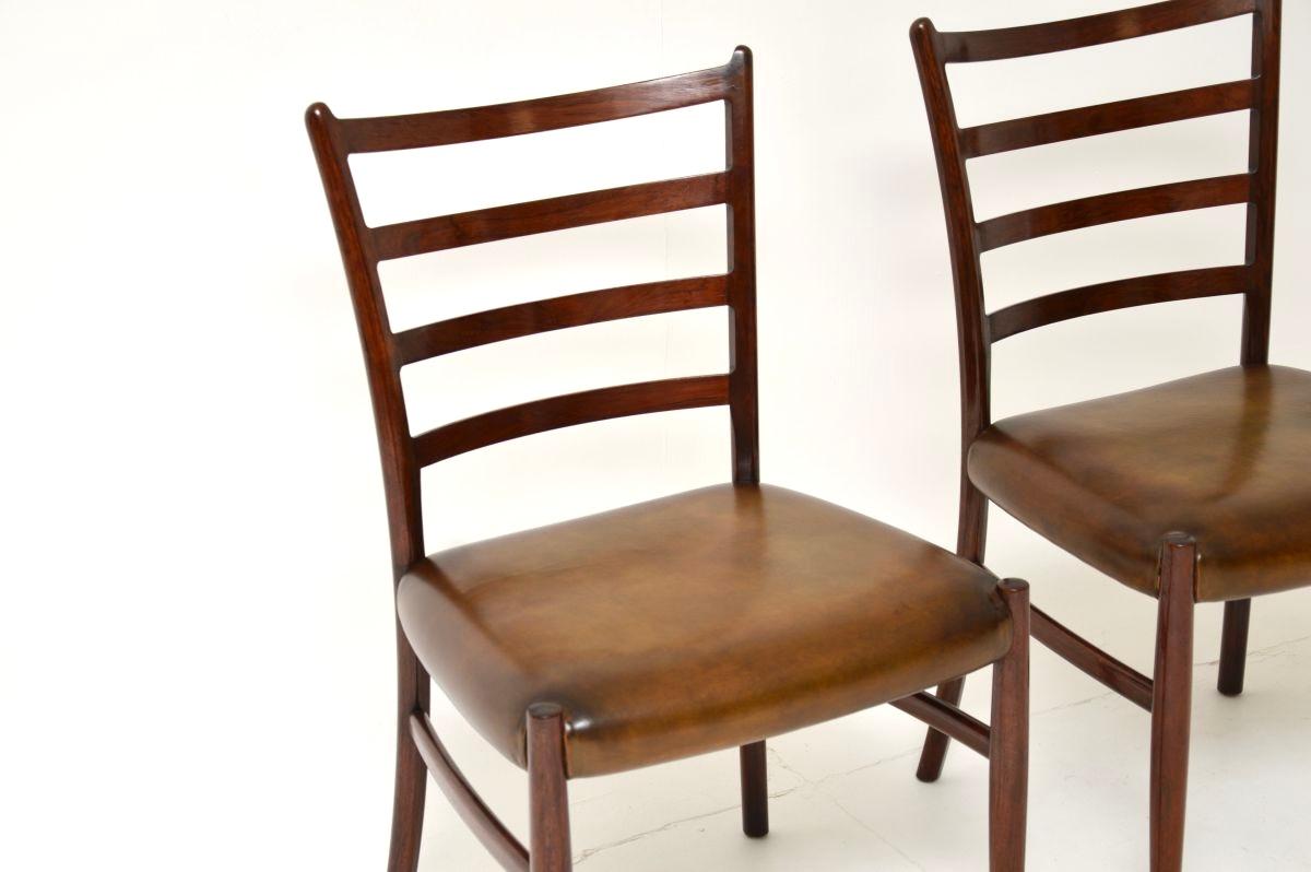 Milieu du XXe siècle Paire de fauteuils danois Fauteuils par Johannes Andersen en vente