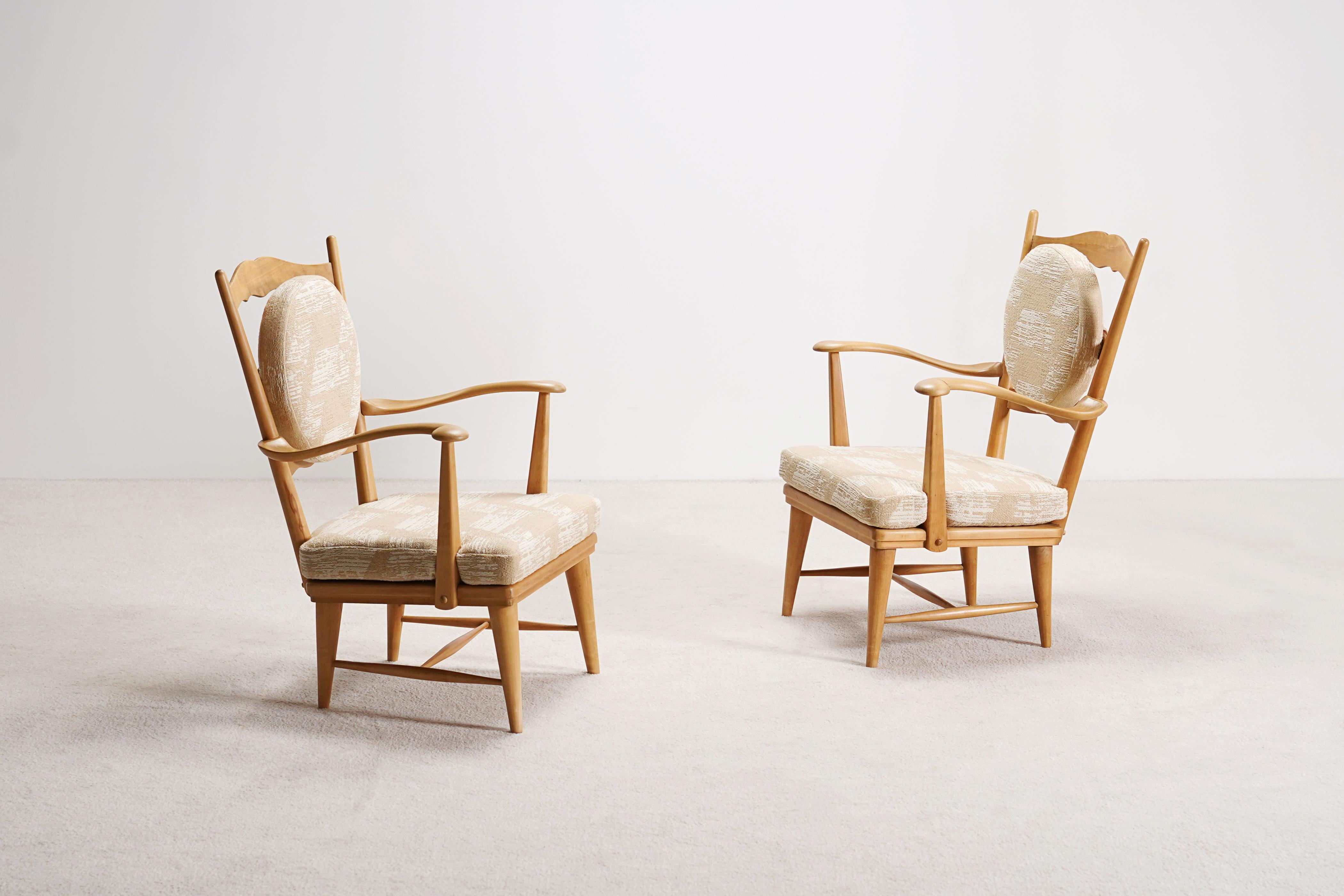 Danois Paire de fauteuils danois. Circa 1940. Rembourrage neuf. en vente