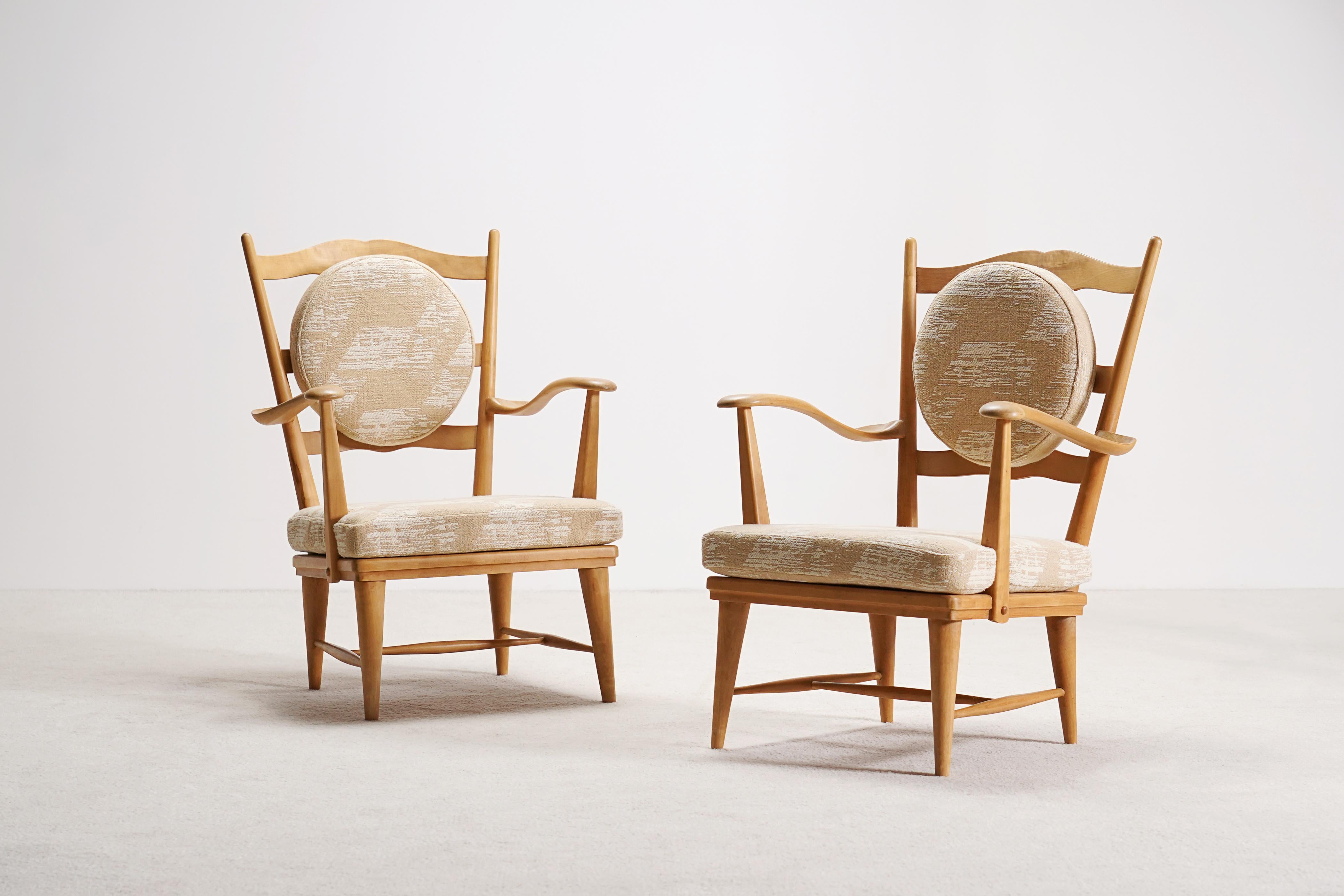 Paire de fauteuils danois. Circa 1940. Rembourrage neuf. en vente 2