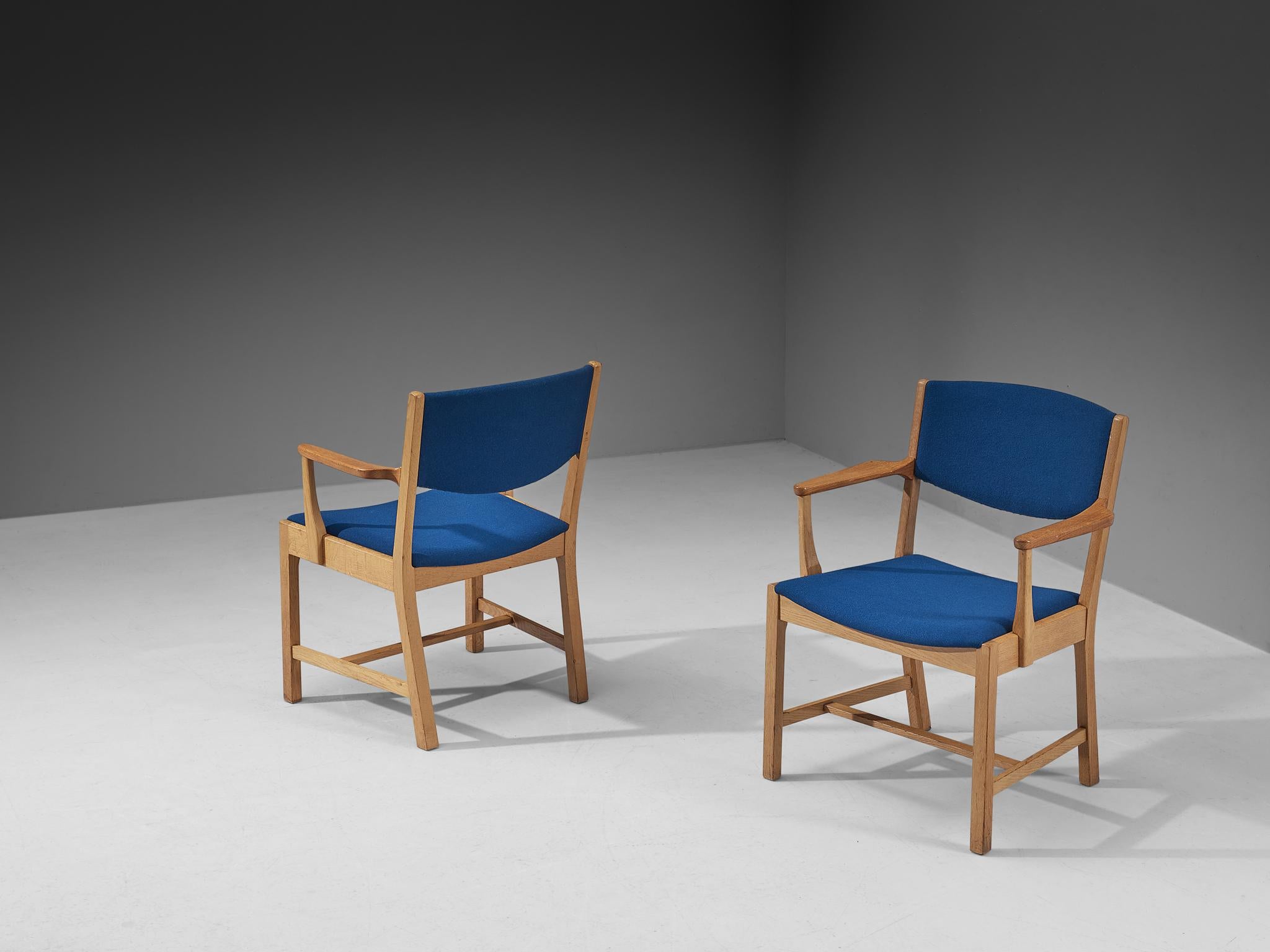 Mid-20th Century Pair of Danish Armchairs in Oak, Teak and Blue Upholstery For Sale