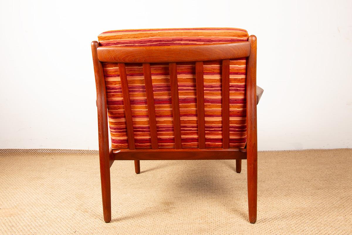 Pareja de sillones daneses de teca maciza y tela, modelo GM5, Svend Aage Eriksen en venta 7