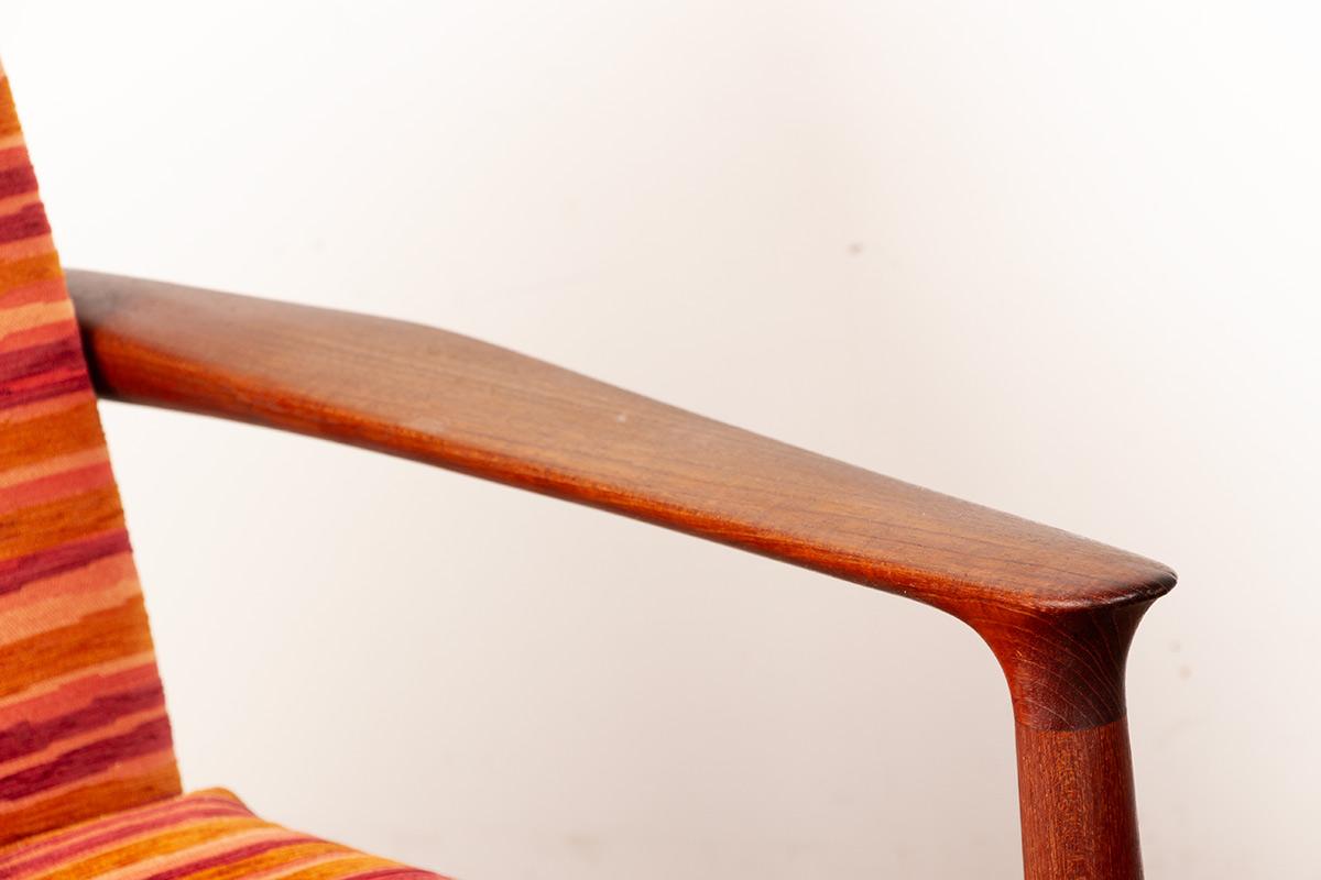 Pareja de sillones daneses de teca maciza y tela, modelo GM5, Svend Aage Eriksen en venta 9