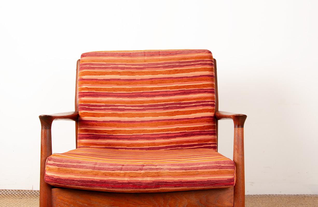 Pareja de sillones daneses de teca maciza y tela, modelo GM5, Svend Aage Eriksen en venta 11