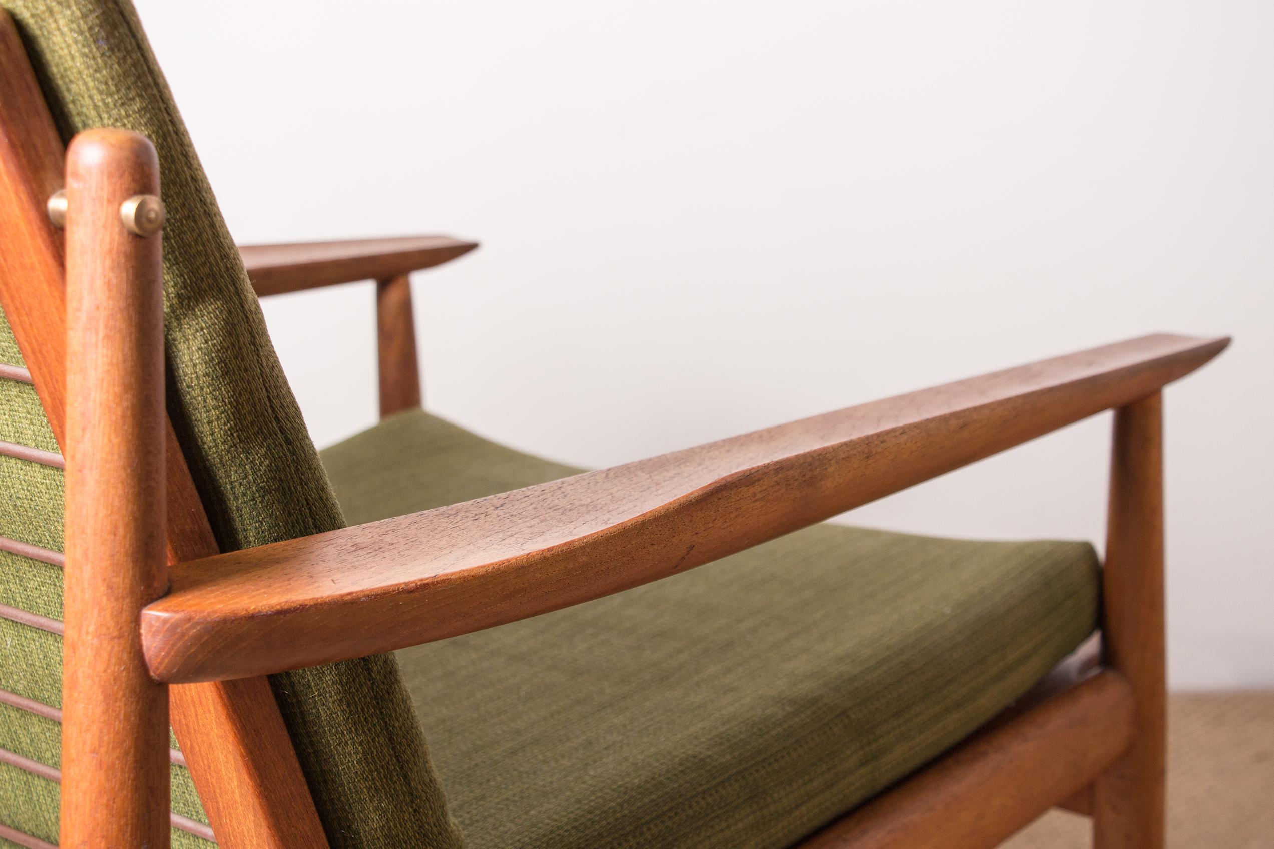 Pair of Danish armchairs Teak, Brass Fabric, model F315, Arne Vodder/Glostrup. 12