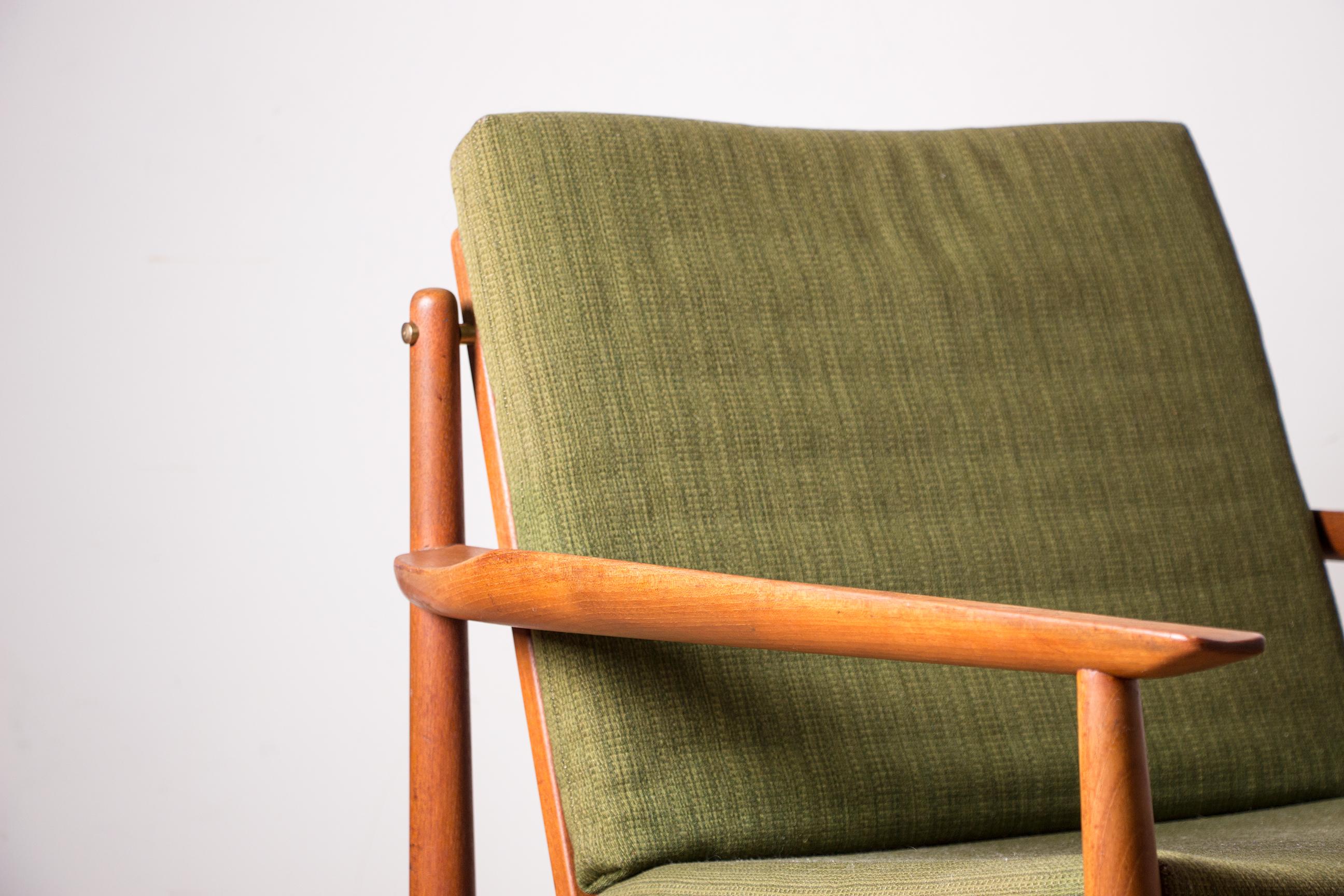 Pair of Danish armchairs Teak, Brass Fabric, model F315, Arne Vodder/Glostrup. 2