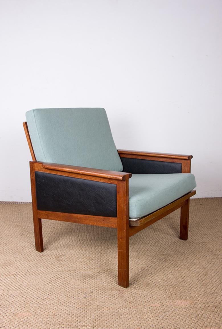 Paire de fauteuils danois, teck, tissu et cuir, modèle Capella Illum Wikkelso en vente 3