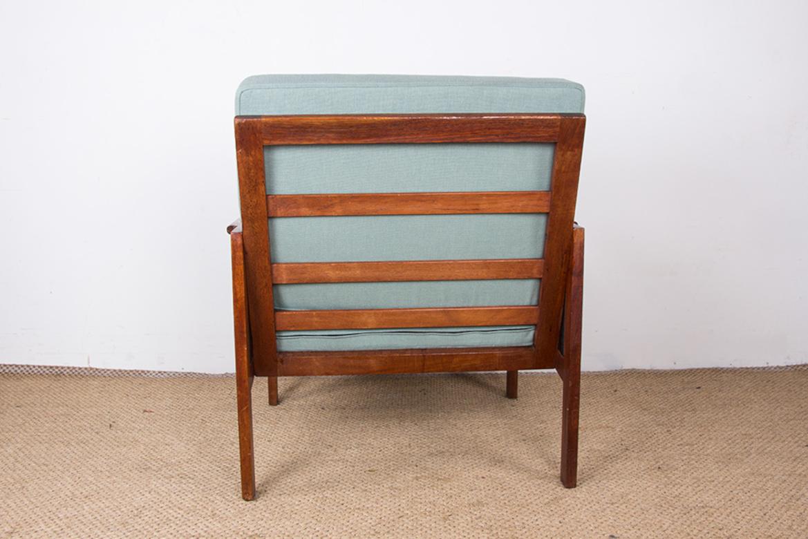 Paire de fauteuils danois, teck, tissu et cuir, modèle Capella Illum Wikkelso en vente 9