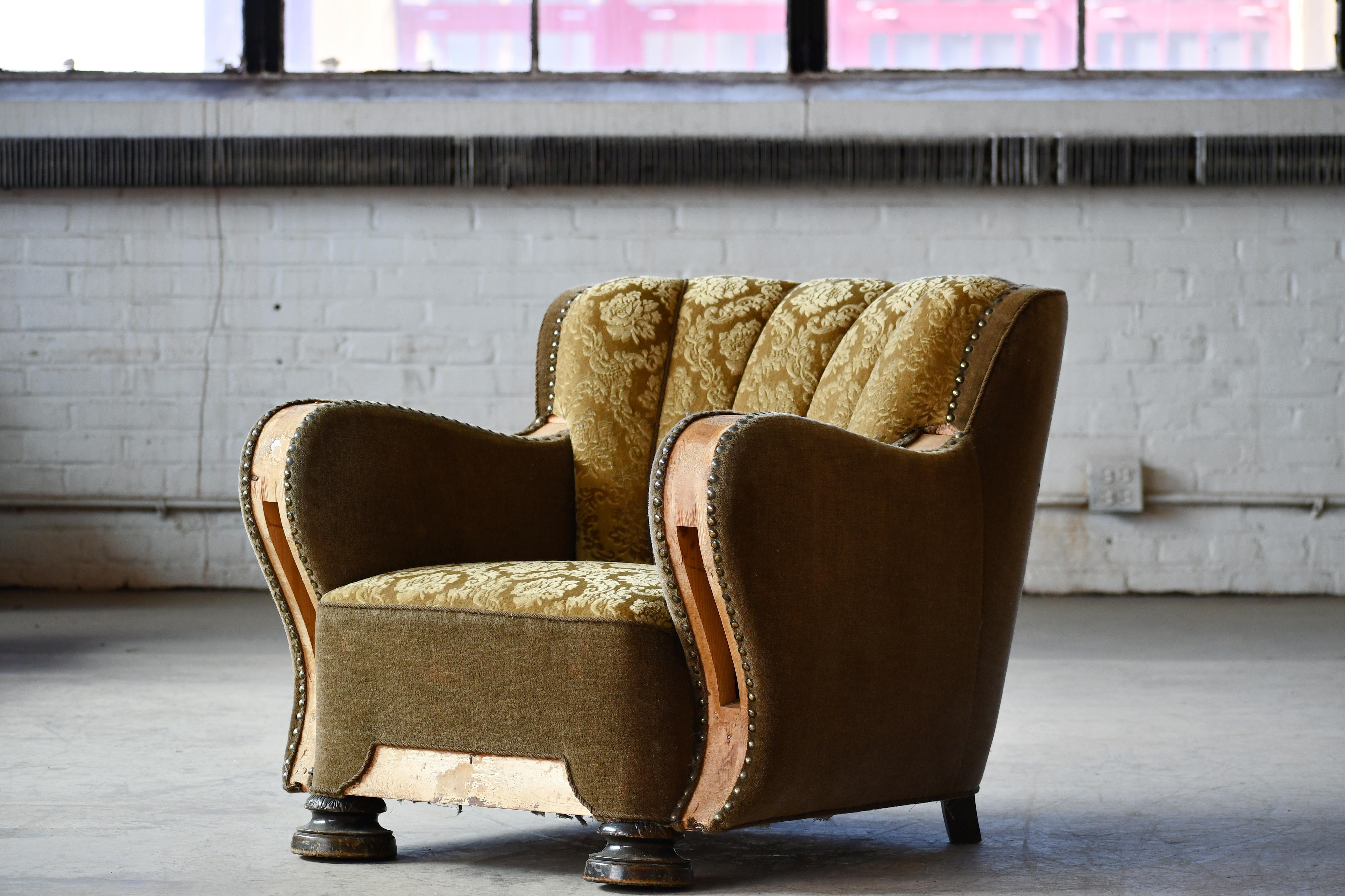 Pair of Danish Art Deco Club or Lounge Chairs, 1930s In Fair Condition In Bridgeport, CT