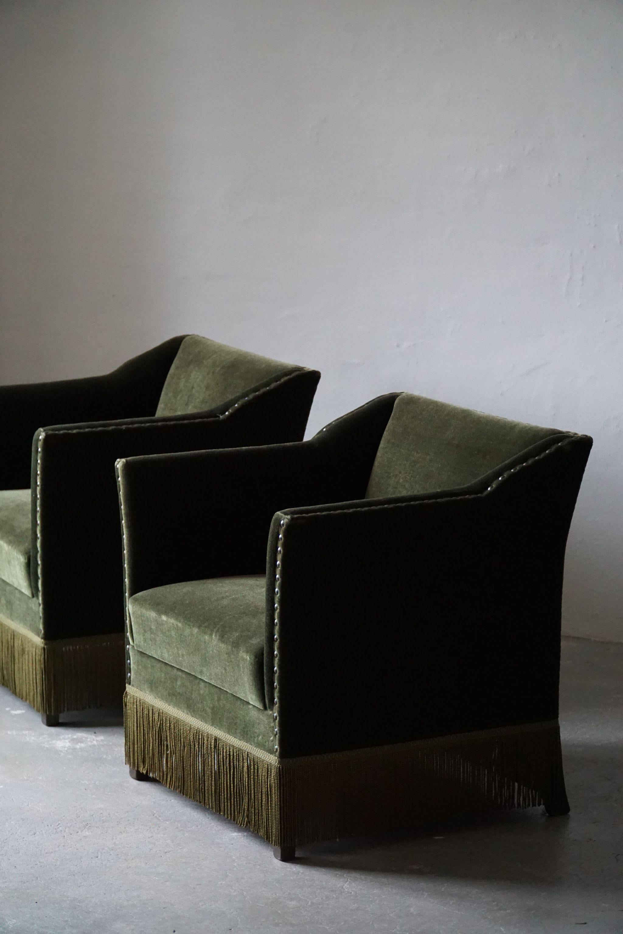 20th Century Pair of Danish Art Deco Lounge Chairs in the Style of Kaj Gottlob, 1930s