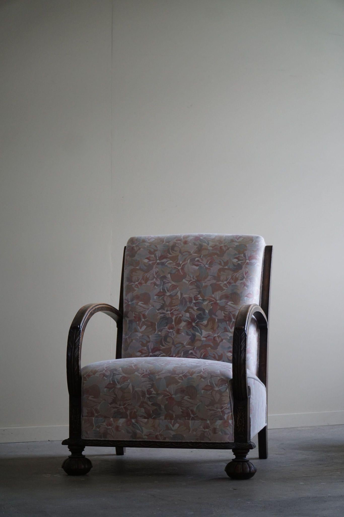 Pair of Danish Art Deco Lounge Chairs, Oak & Vibrant Flora Fabric, 1940s For Sale 5