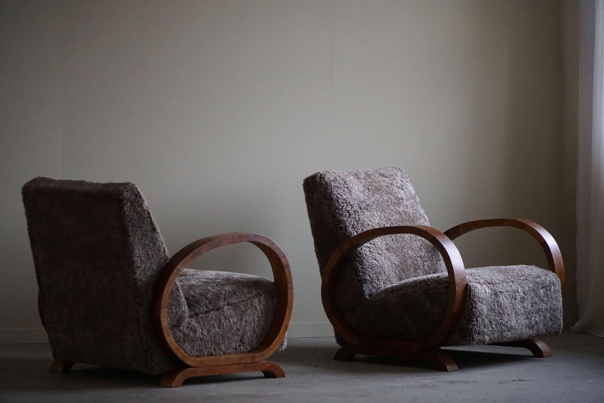 Pair of Danish Art Deco Lounge Chairs, Reupholstered, Lambswool & Walnut, 1930s 4