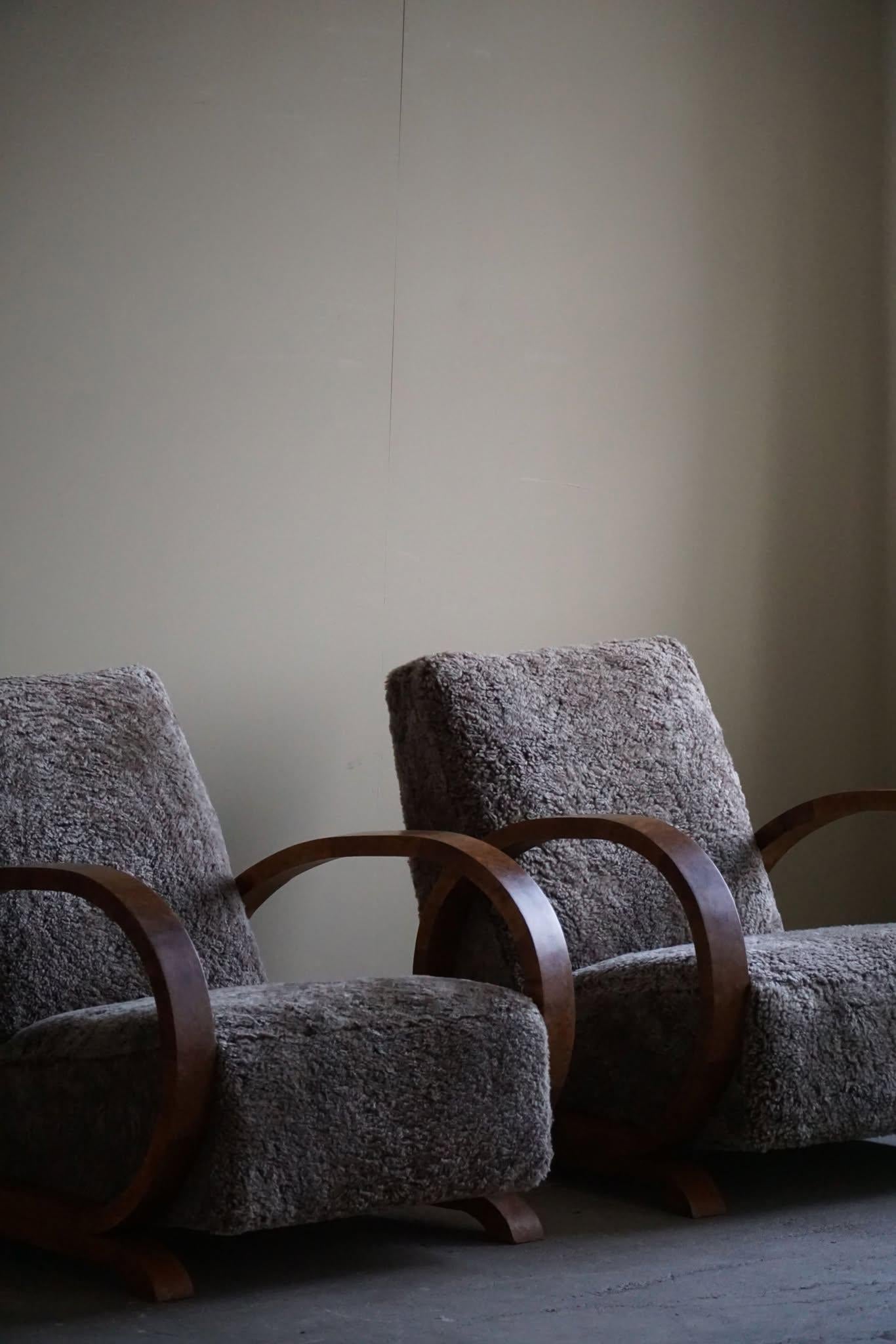 Pair of Danish Art Deco Lounge Chairs, Reupholstered, Lambswool & Walnut, 1930s 9