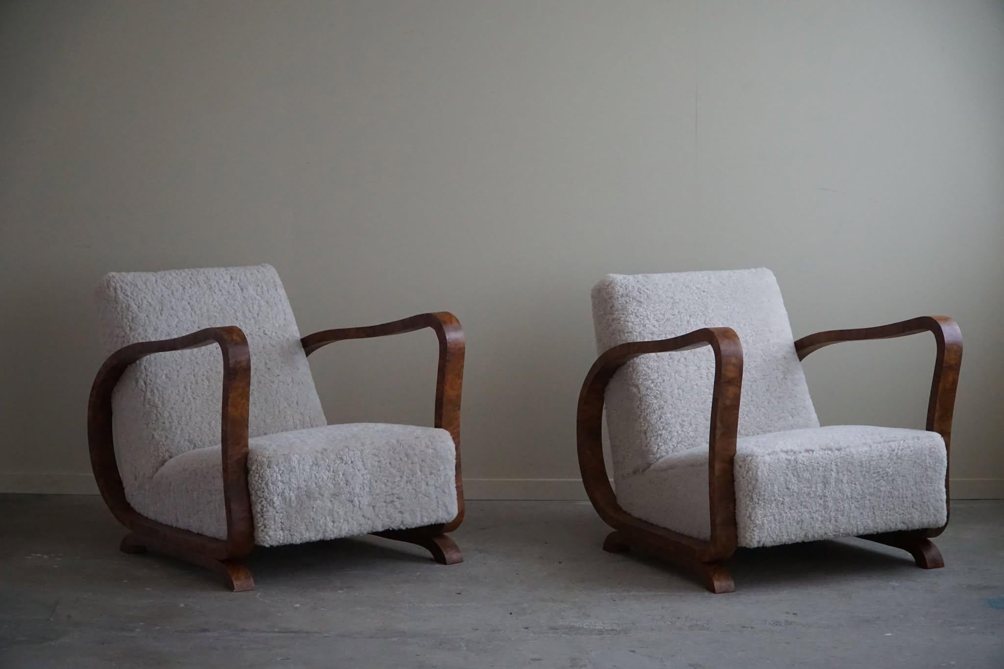 Pair of Danish Art Deco Lounge Chairs, Reupholstered, Lambswool & Walnut, 1930s 12
