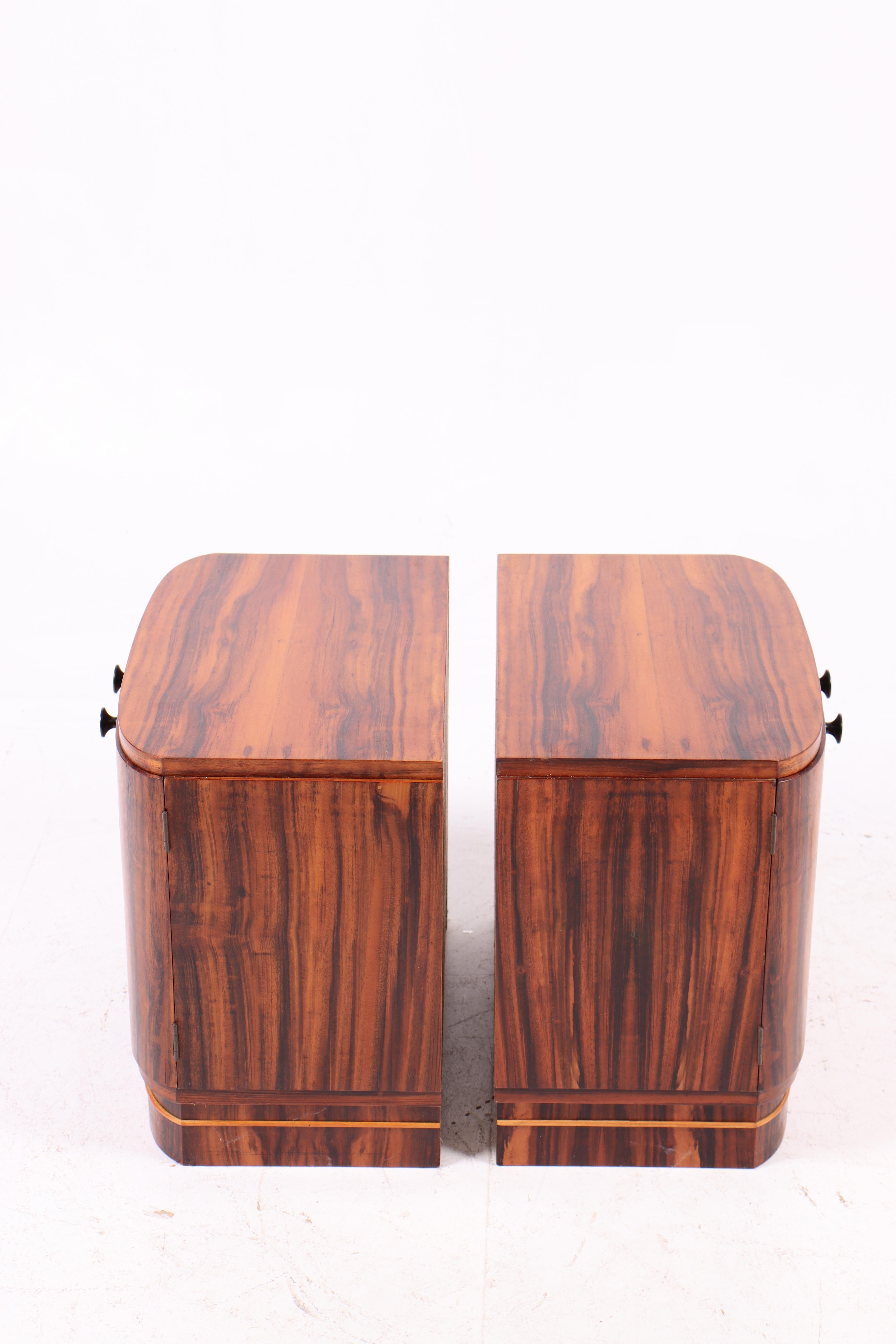 Pair of Danish Art Deco Nightstands in Walnut, 1950s In Good Condition For Sale In Lejre, DK