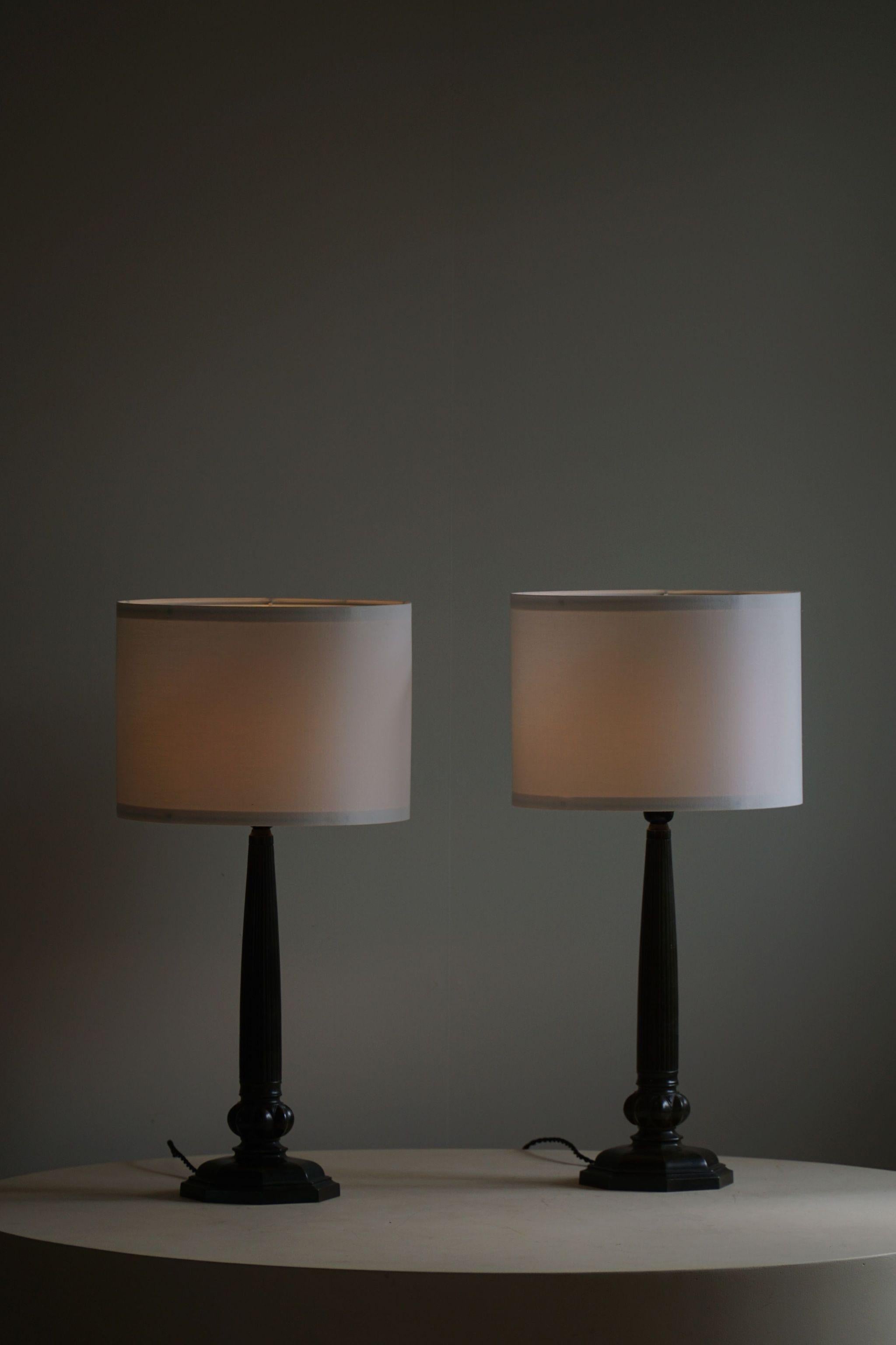 Paar dänische Art-Déco-Tischlampen von Just Andersen aus Diskometal „2288“, 1920er Jahre im Angebot 6
