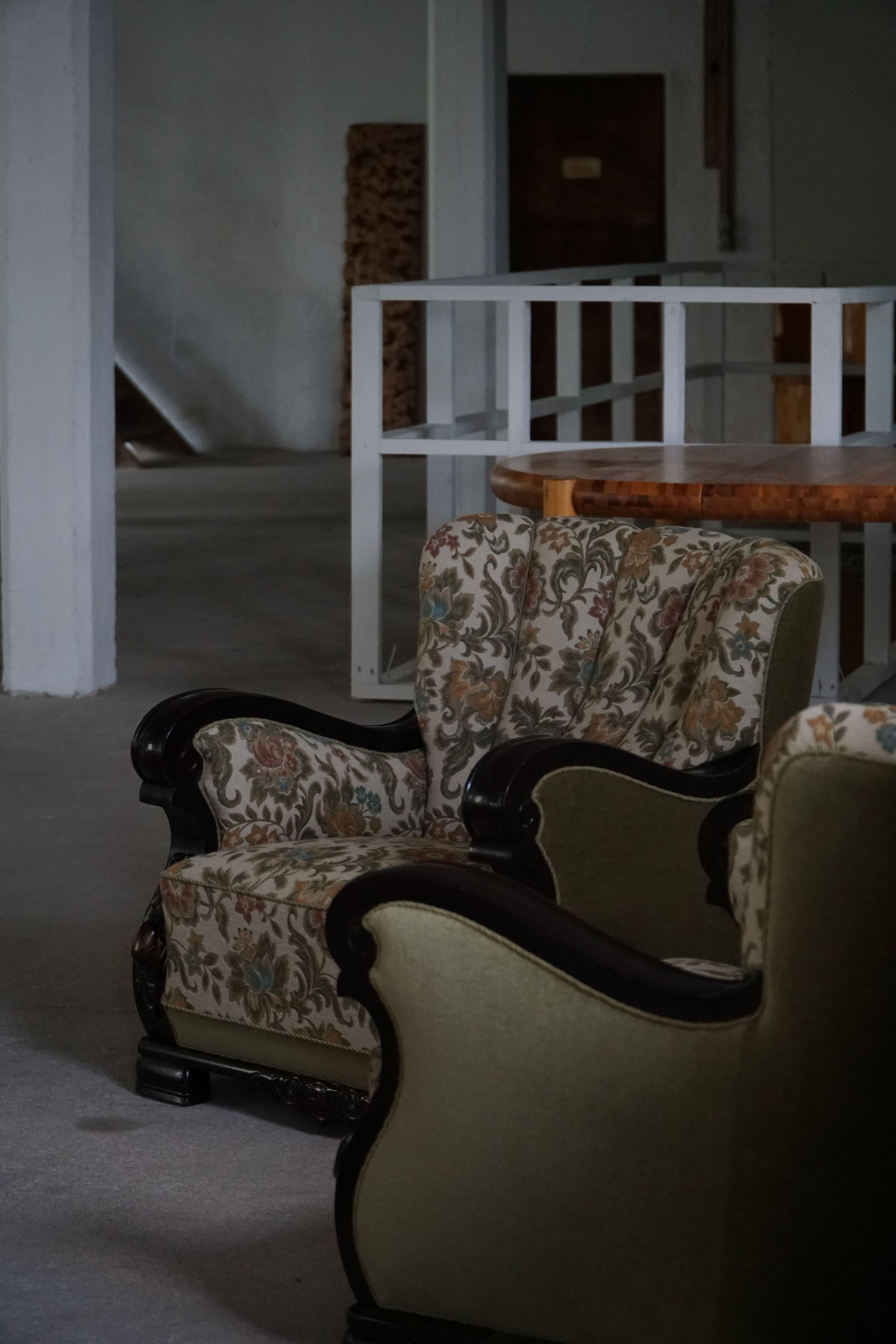 Pair of Danish Art Nouveau Easy Chairs in Floral Embroidered Velour, 1920s For Sale 9