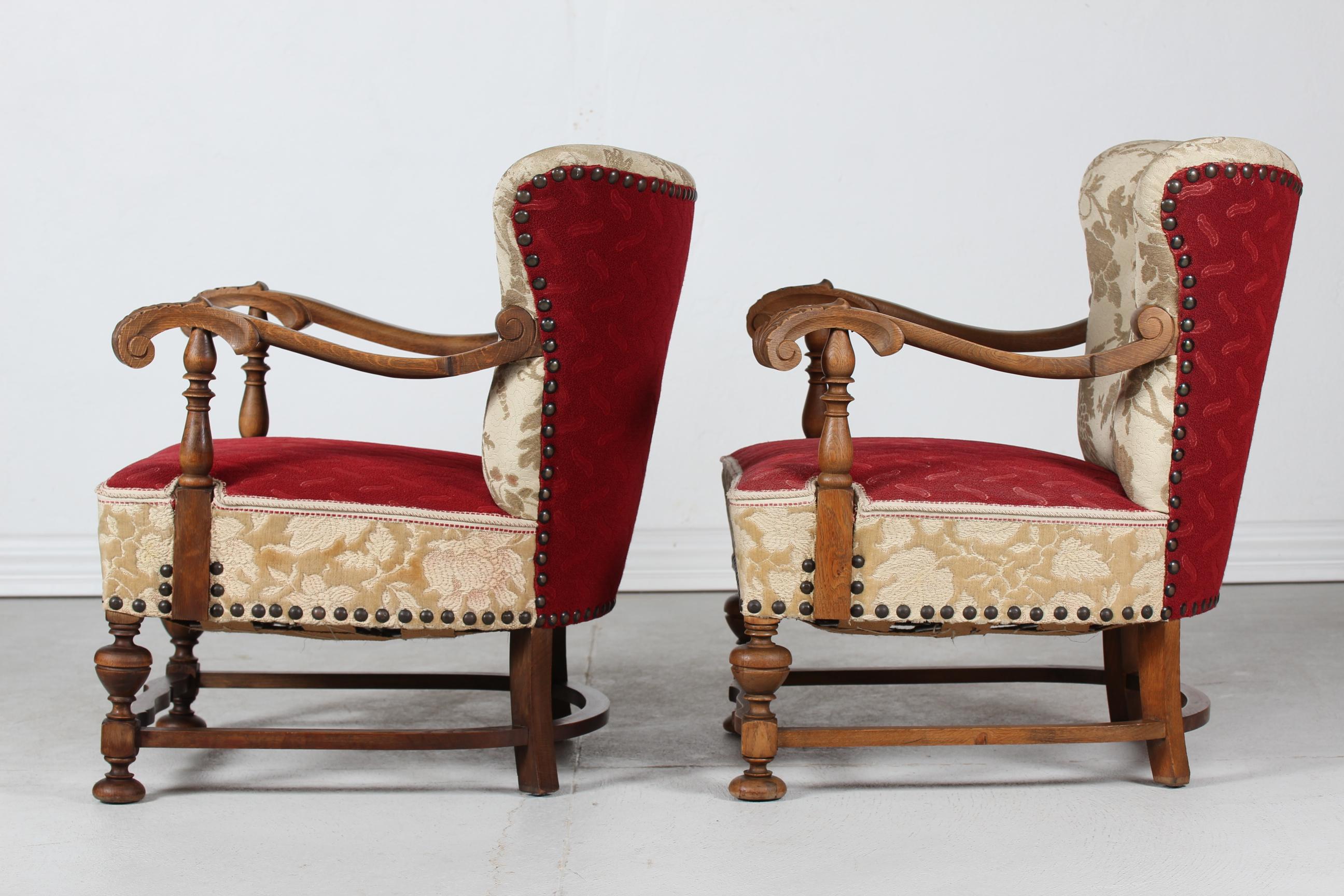 Pair of Danish Art Deco Authentic Lounge Chairs 1940s of Solid Oak Brutalist For Sale 4