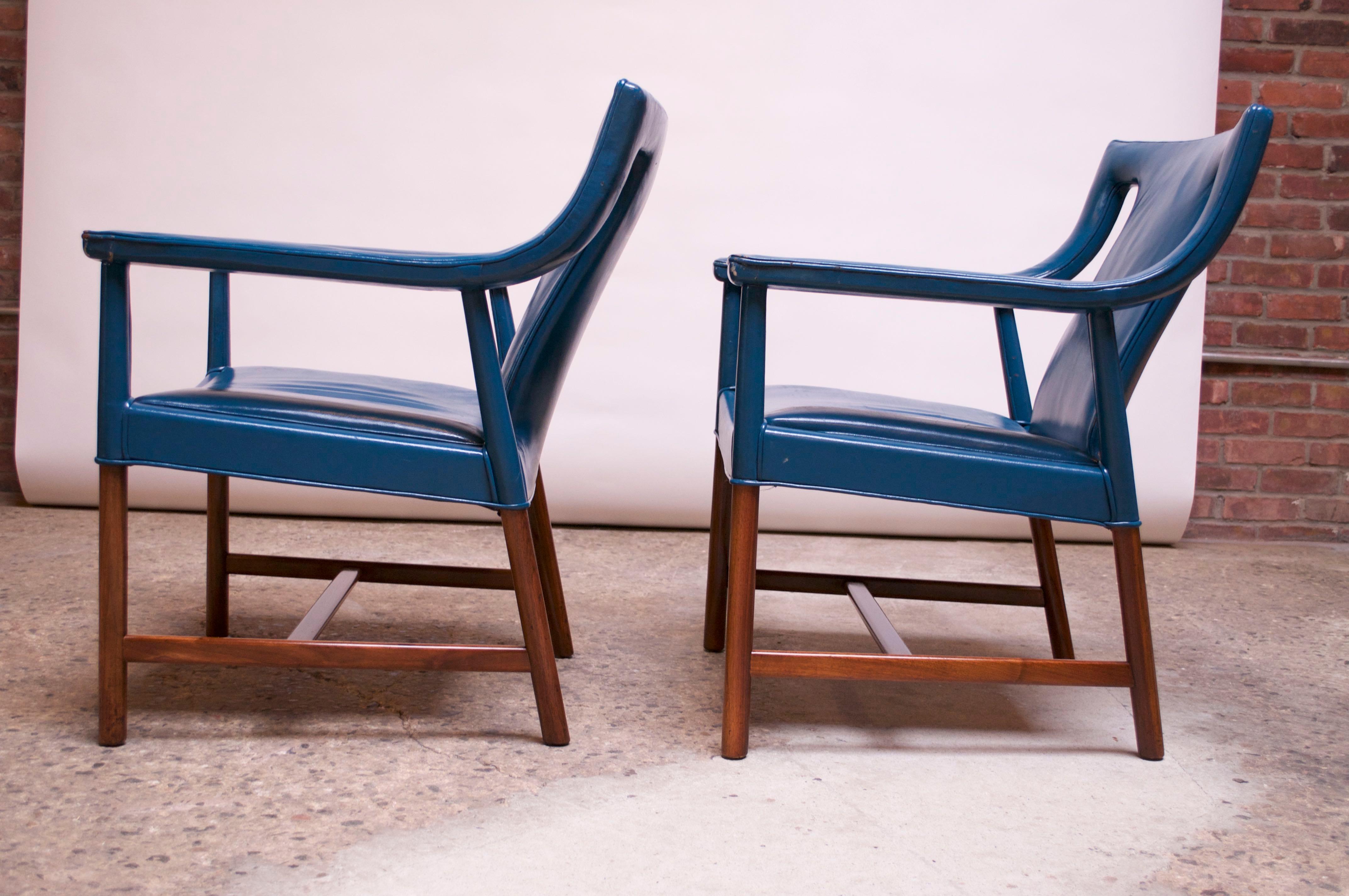 Pair of Danish Blue Leather Armchairs by Ejner Larsen and Aksel Bender Madsen 3