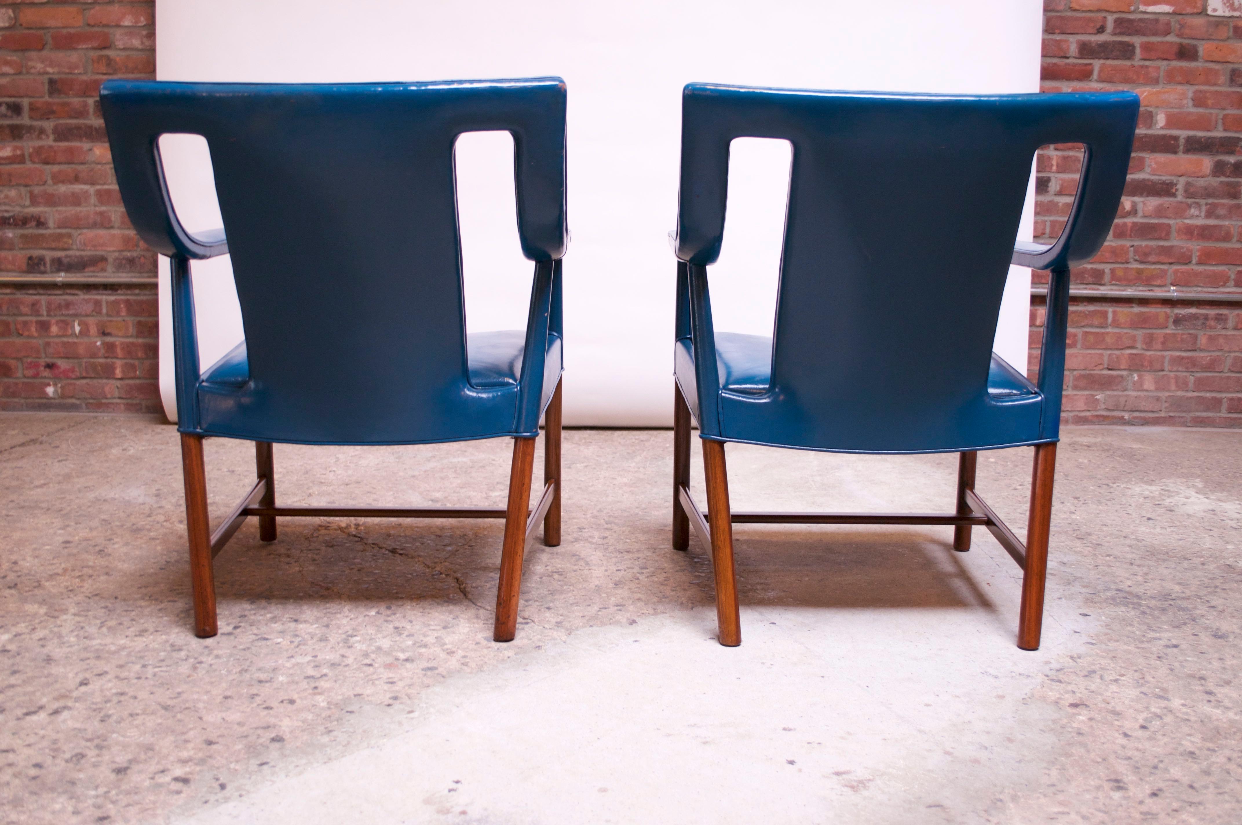 Pair of Danish Blue Leather Armchairs by Ejner Larsen and Aksel Bender Madsen 4