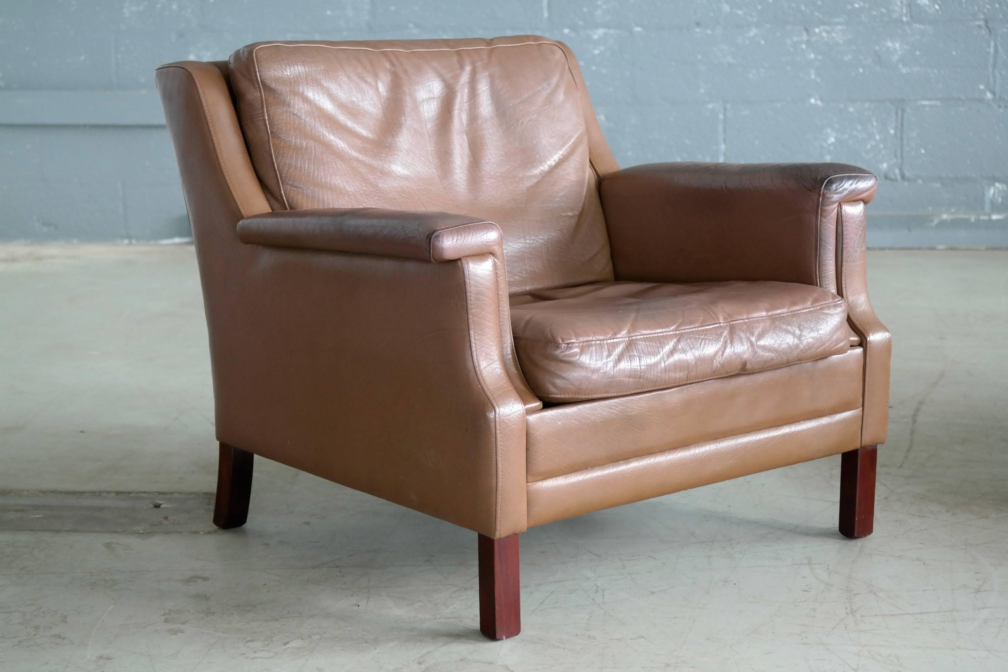 Pair of Danish Borge Mogensen Style Midcentury Easy Chairs in Brown Leather In Good Condition In Bridgeport, CT