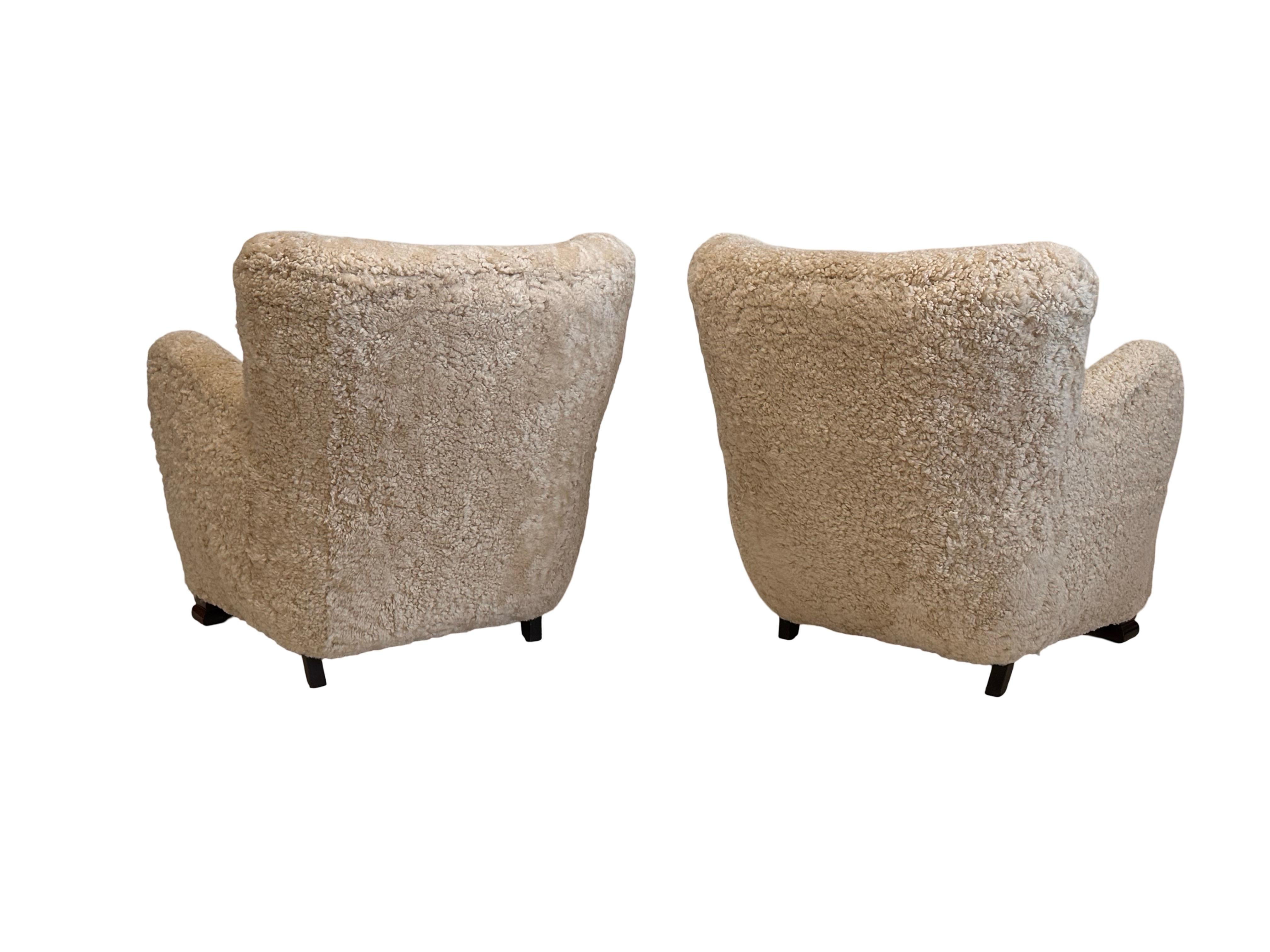 Scandinave moderne Paire de chaises longues d'ébéniste danois en vente