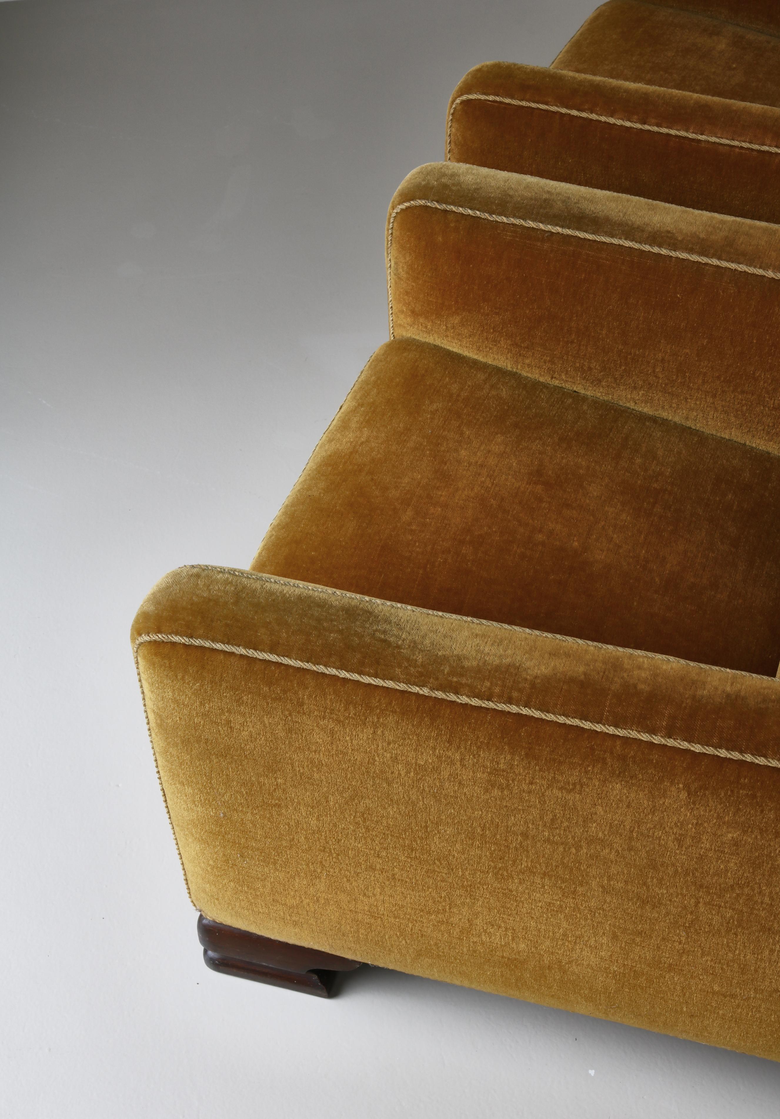 Pair of Danish Cabinetmaker Art Deco Lounge Chairs in Yellow Mohair, 1930s For Sale 12