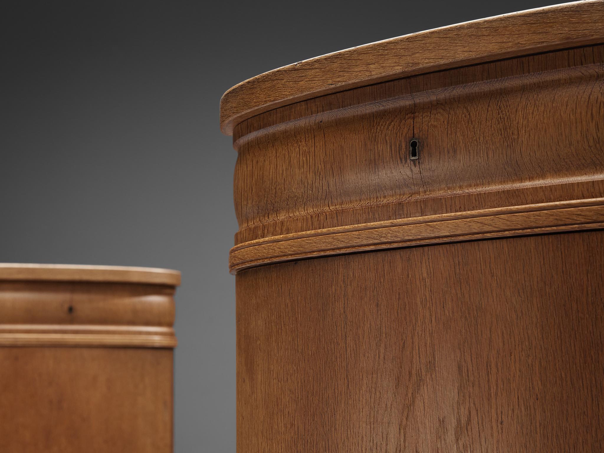 Mid-20th Century Danish Cabinetmaker Pair of Chiffonier Cabinets in Solid Oak For Sale